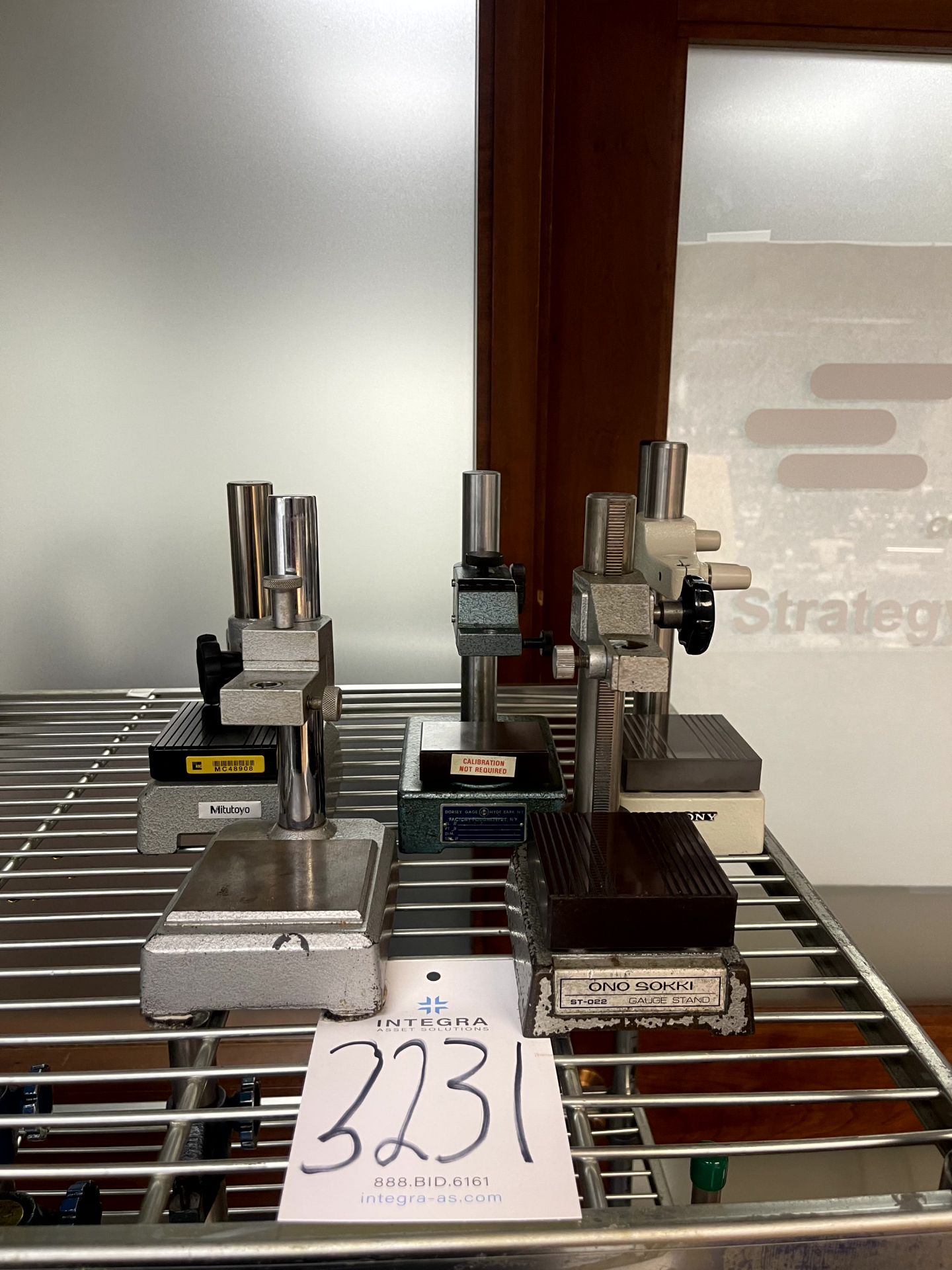 (5) Assorted Gage Stands