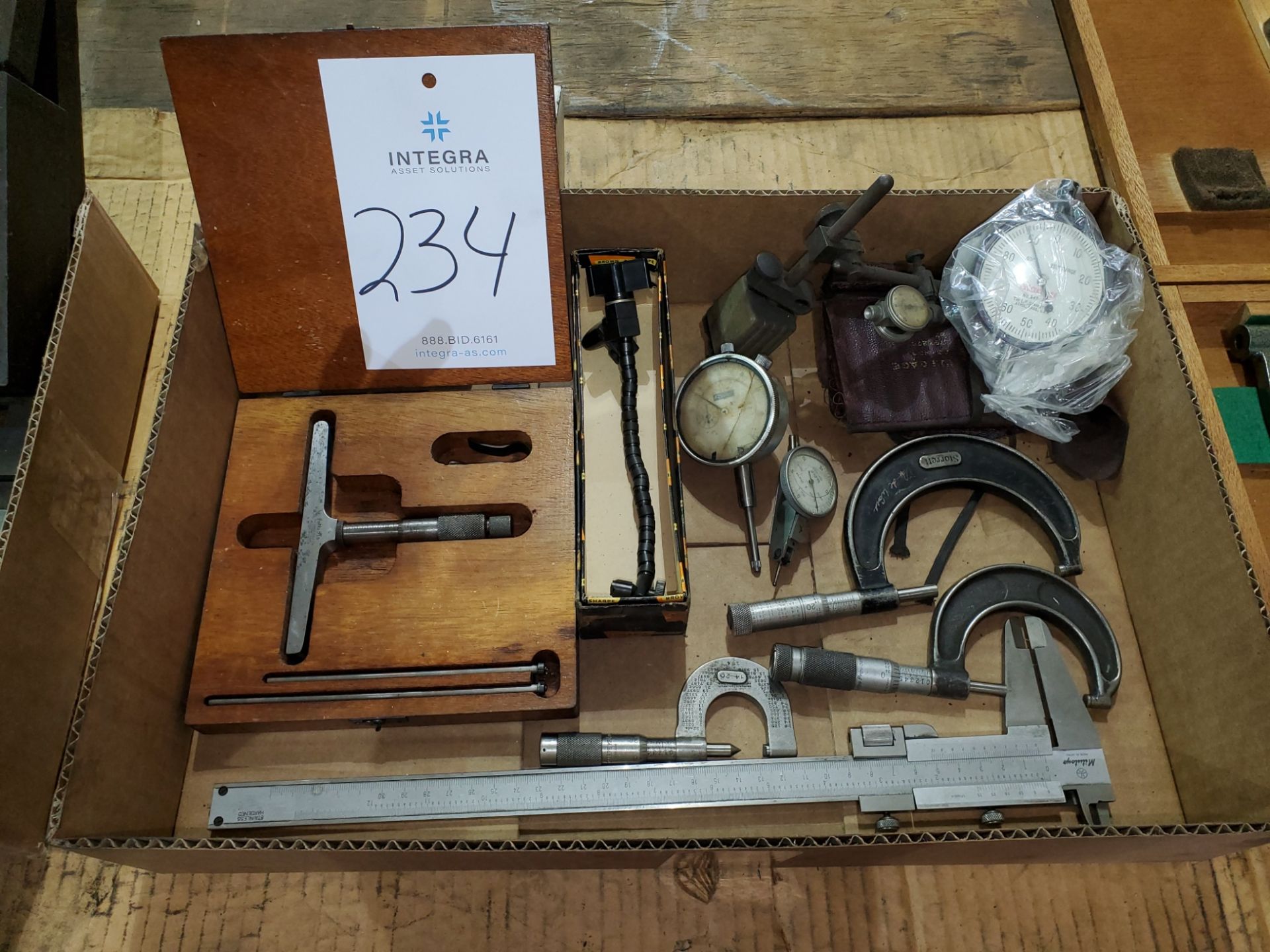 Lot of Assorted Inspection Tools