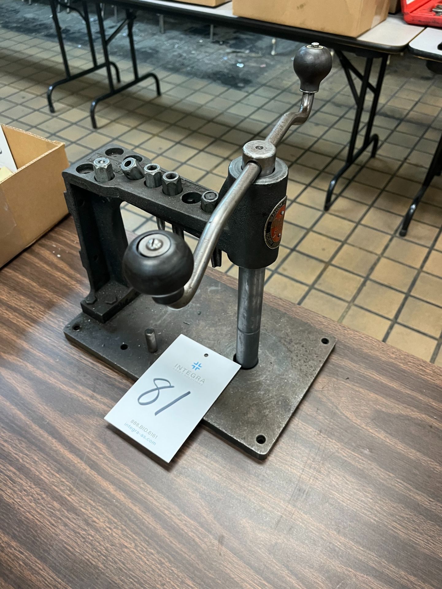 Bench Top Hand Tapping Machine