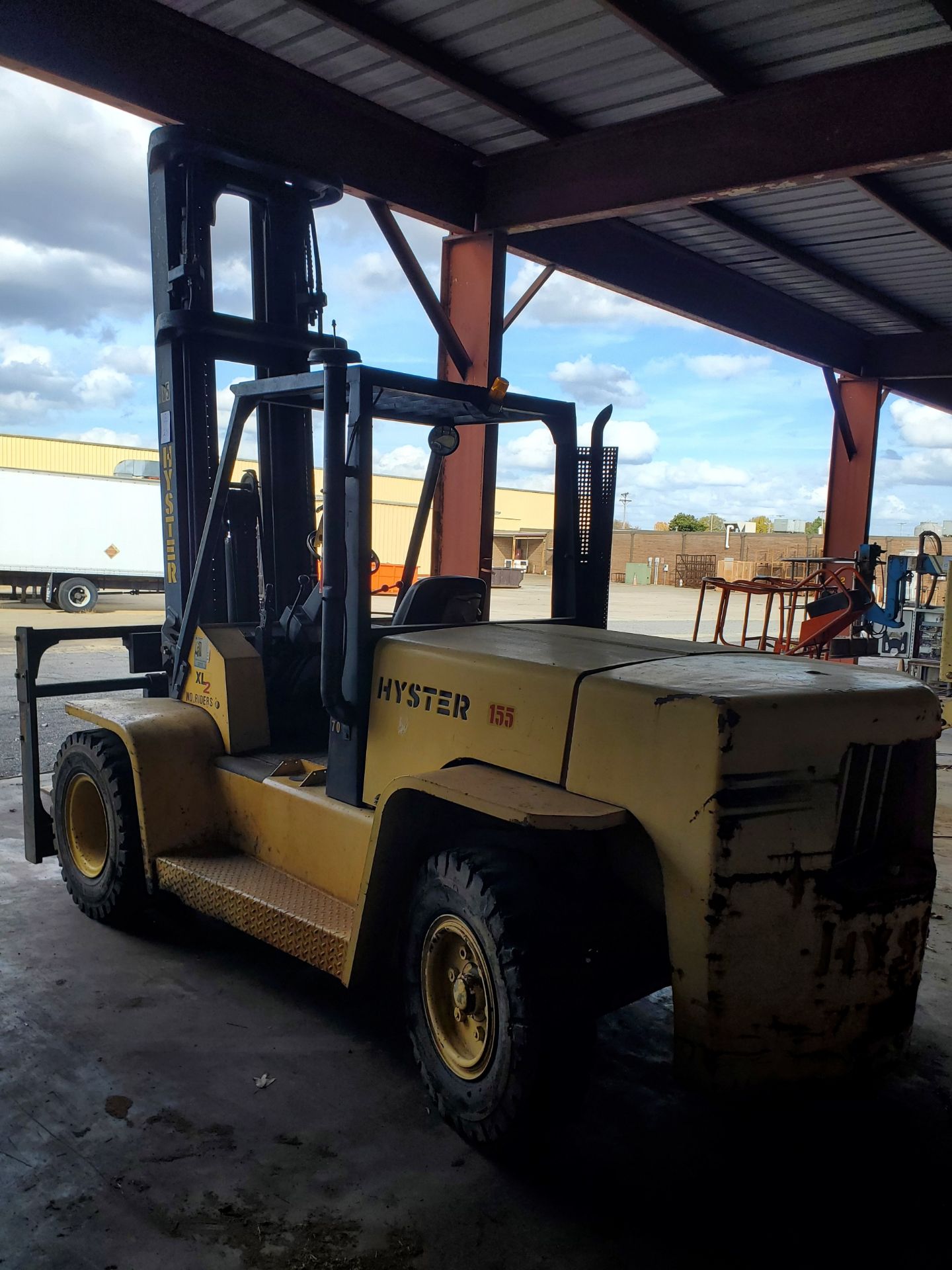 Hyster H155XL 12,000-Lb LPG Forklift Truck - Image 2 of 5