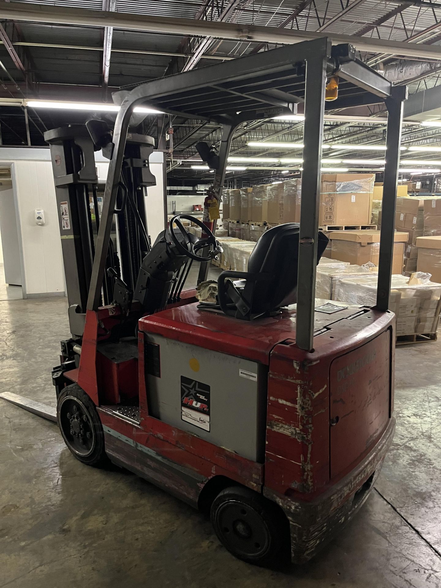 Raymond DSD50 5,000-Lb Electric Forklift Truck - Image 3 of 5