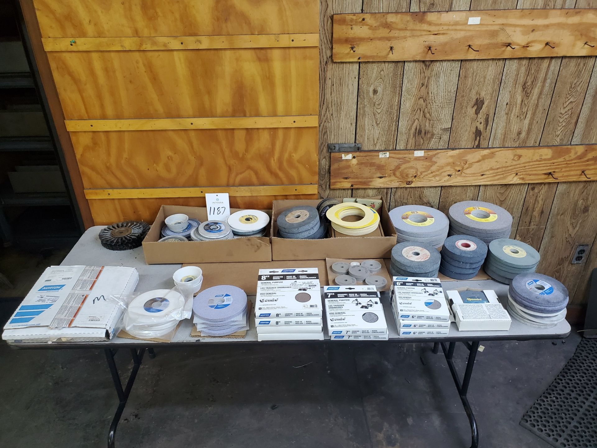 Lot of Assorted Grinding Wheels