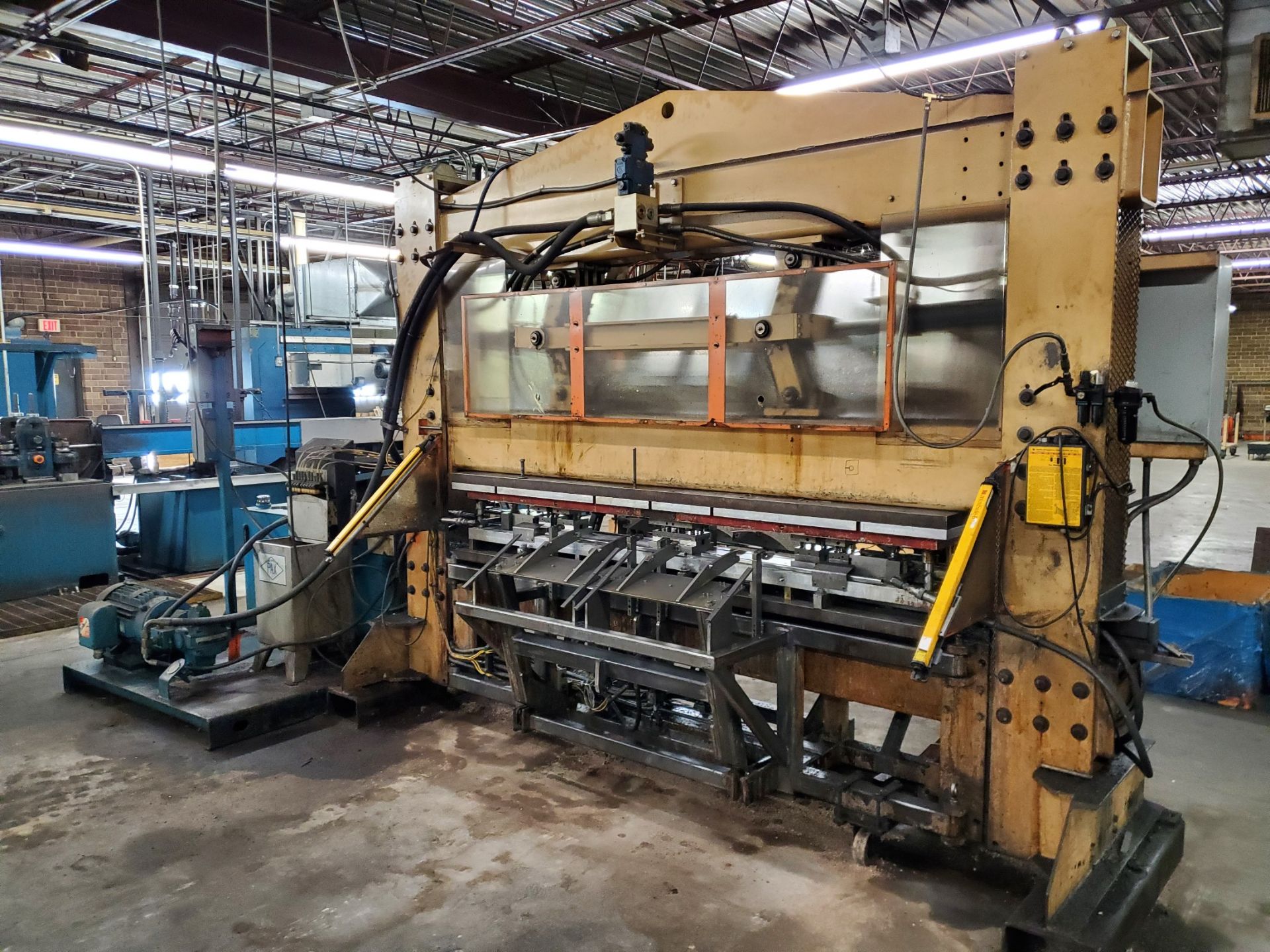 Logic Control Systems, 8' x 16" Bed Hydraulic/Mechanical Press