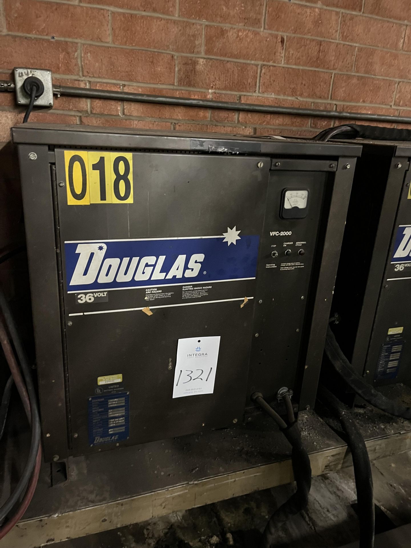 Douglas 18M875C 36-Volt Battery Charger