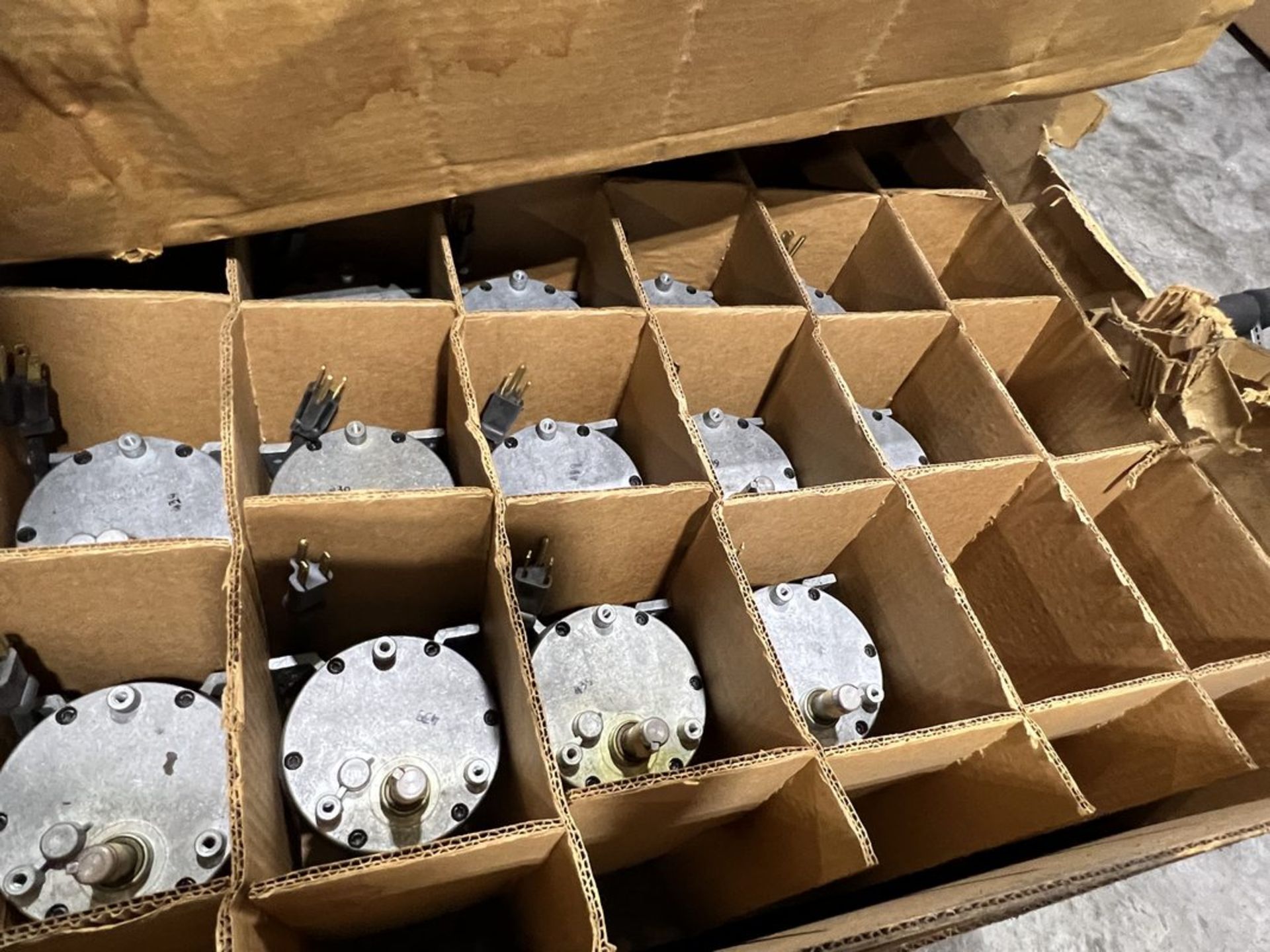 Pallet of AC Motors with Gear Reducers - Image 3 of 5