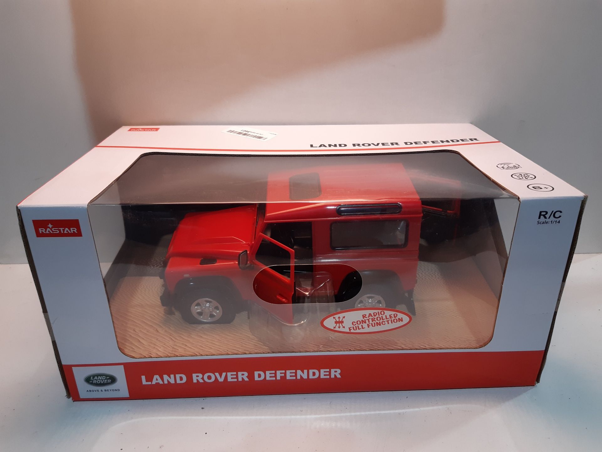 RRP £35.99 RASTAR 1003 Land Rover Defender - Radio Controlled Remote car, Various - Image 2 of 2