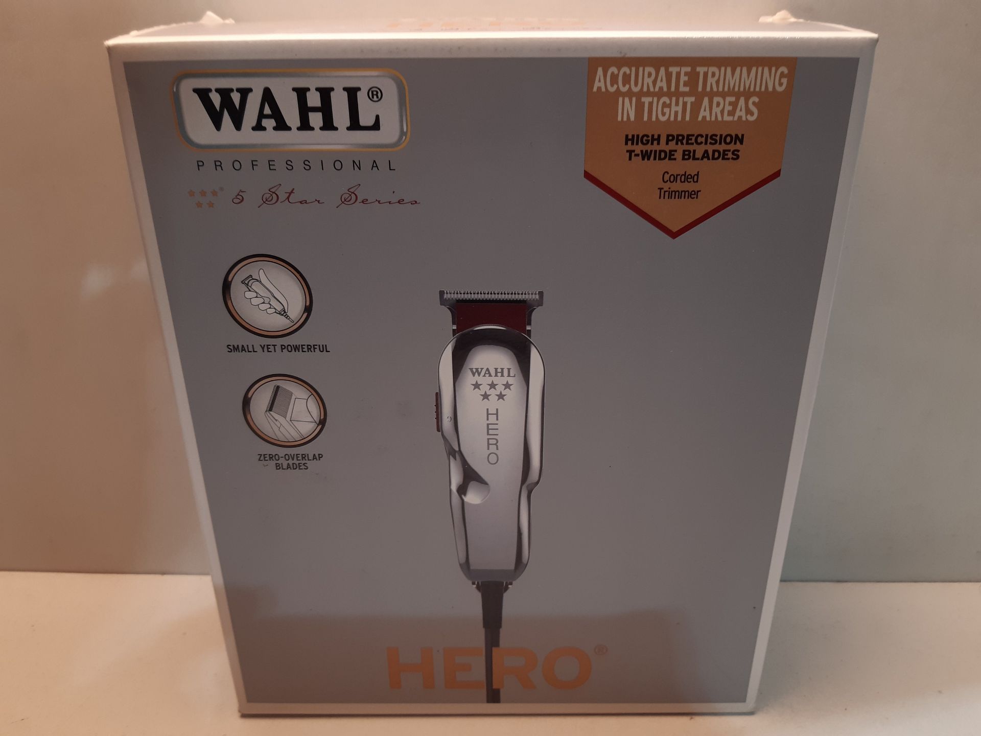 RRP £74.90 Wahl Professional 5-Star Hero Corded T Blade Trimmer - Image 2 of 2