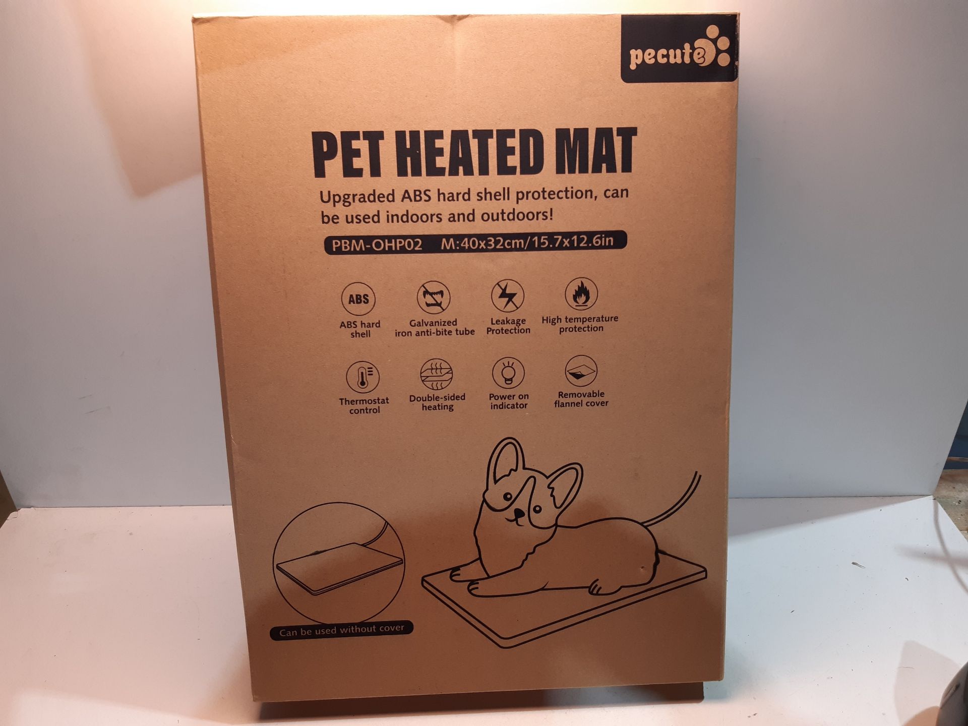 RRP £39.98 pecute Outdoor Pet Heating Pad Small 40x32cm - Image 2 of 2