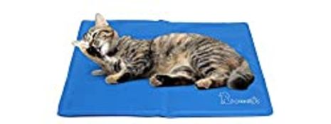 RRP £12.98 pecute Dog Cooling Mat XS 40x30cm