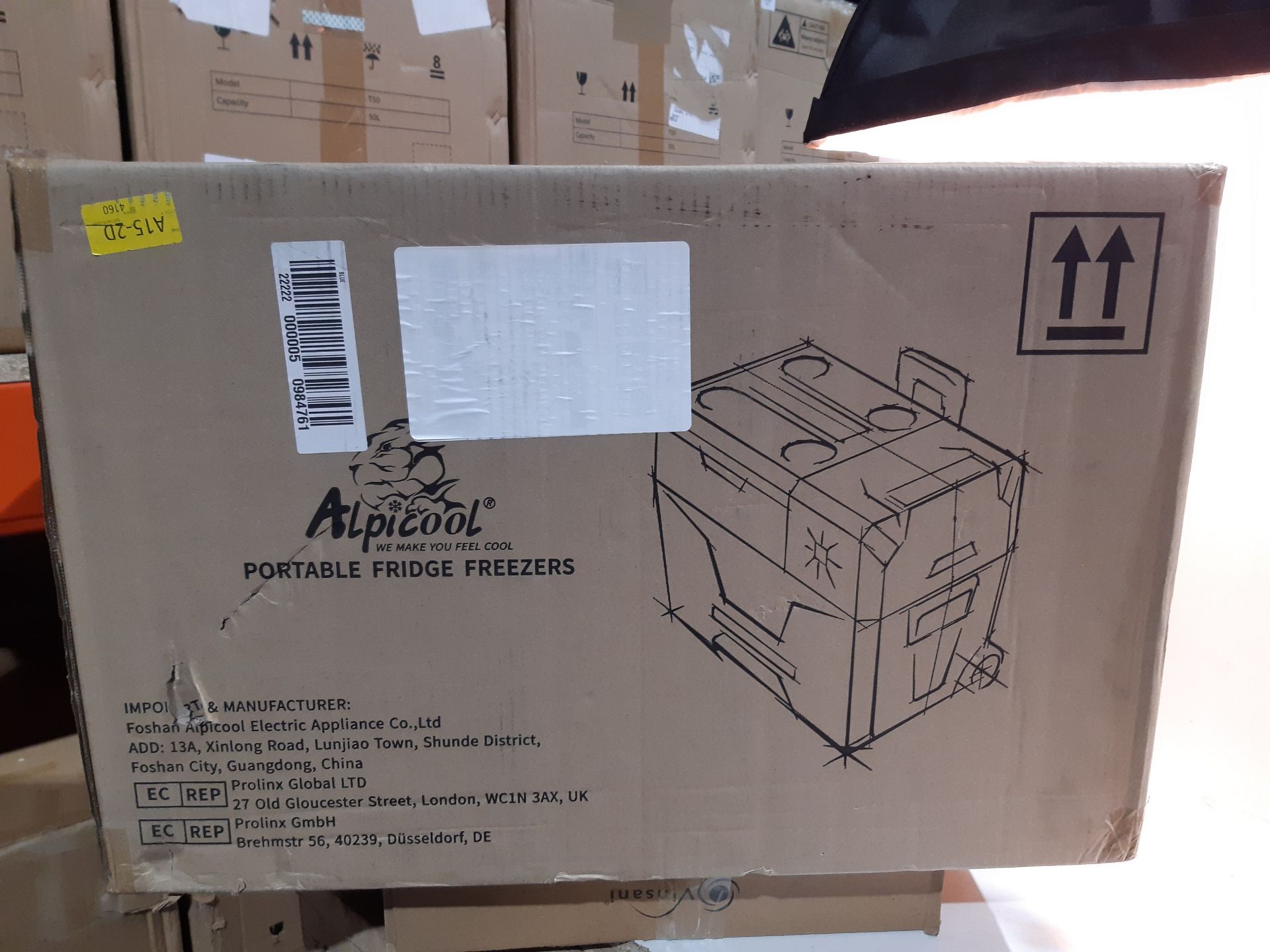 RRP £299.99 Alpicool CX30 Portable Refrigerator for Car - Image 2 of 2