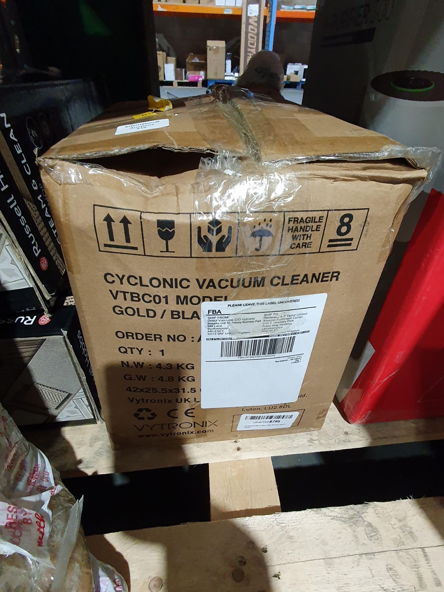 CYCLONIC VACUUM CLEANER VTBCO1 RRP £42.99Condition ReportAppraisal Available on Request - All