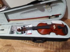 STUDENT SIZE WOODEN VIOLIN RRP £49.99Condition ReportAppraisal Available on Request - All Items