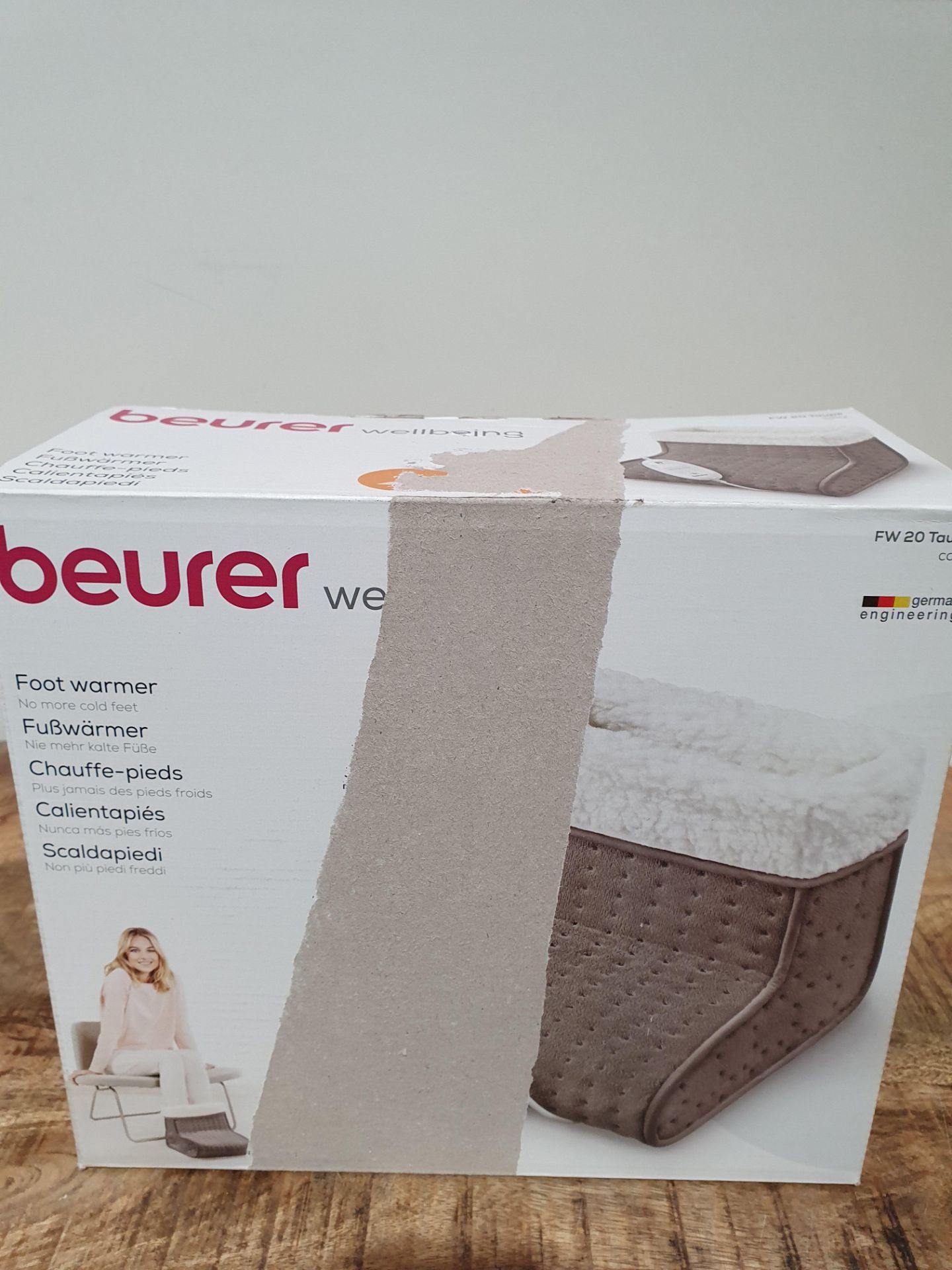 BEURER WELLBEING FOOT WARMER RRP £46Condition ReportAppraisal Available on Request - All Items are