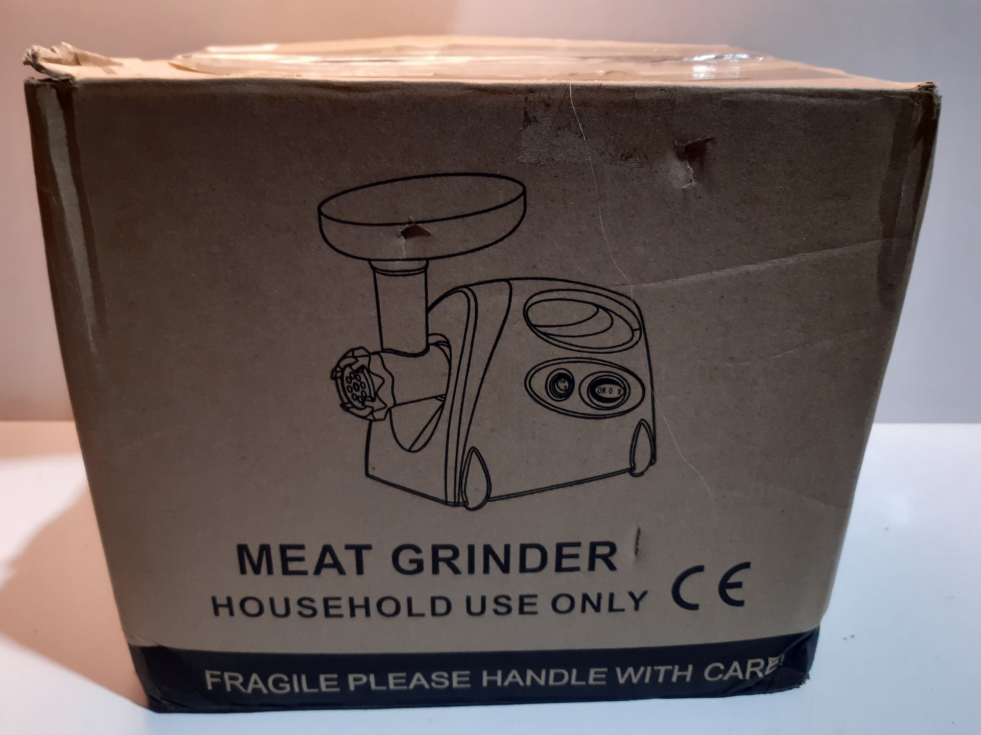 RRP £50.99 Electric Meat Grinder and Duty Household Sausage Maker - Image 2 of 2