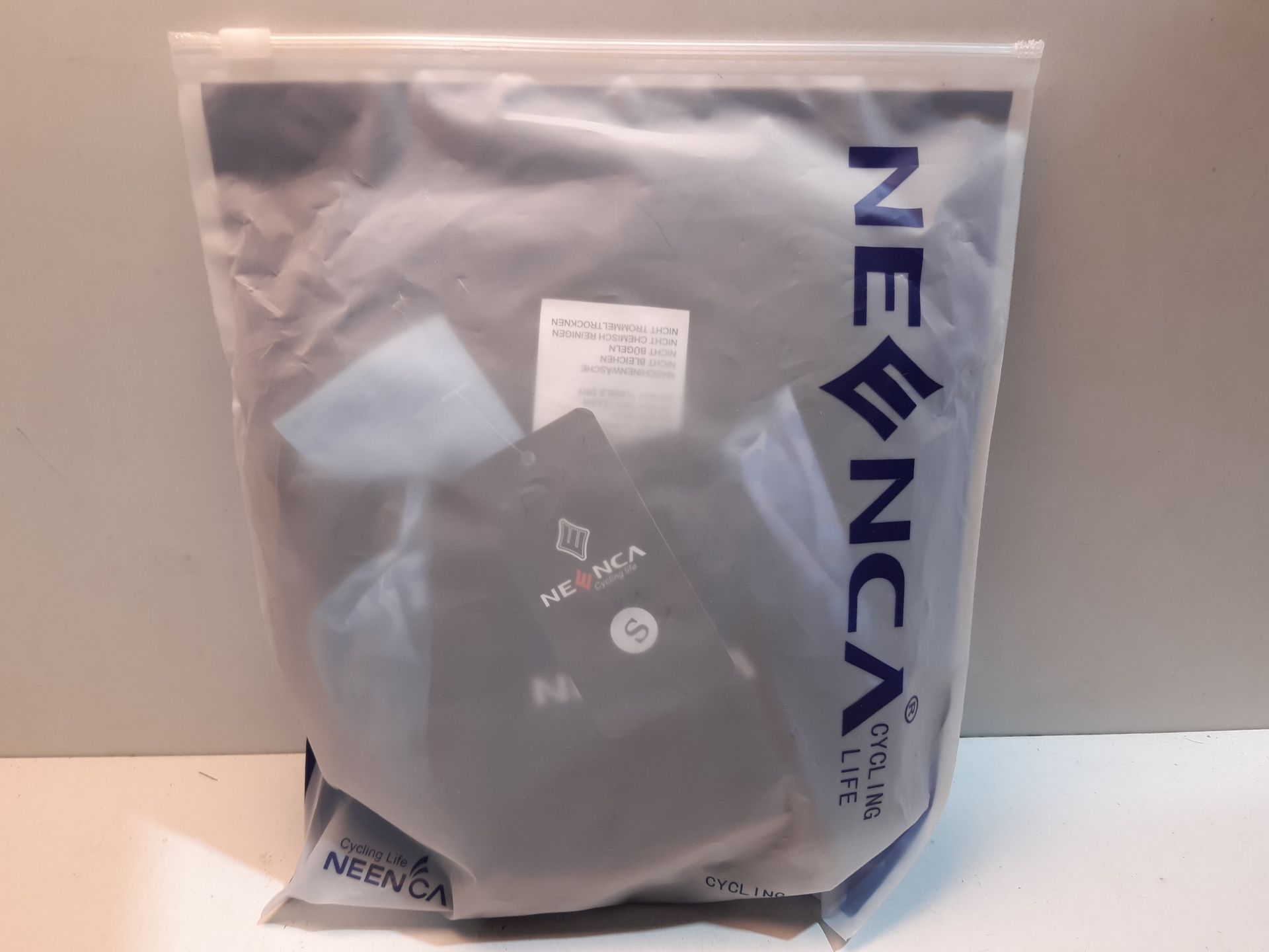 RRP £18.98 NEENCA Men's Bike Cycling Shorts with 4D Sponge Gel Padded - Image 2 of 2