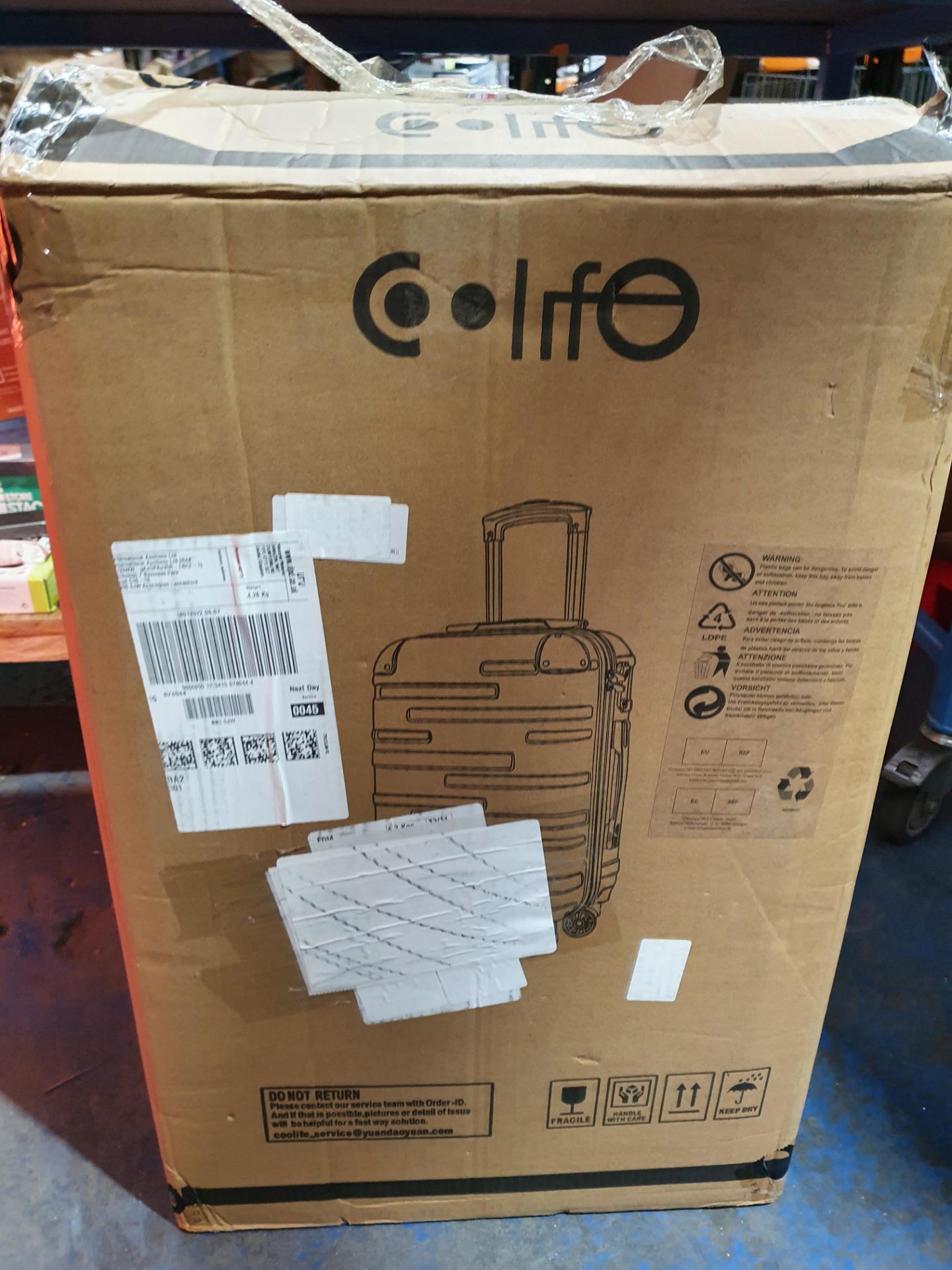 RRP £49.99 COOLIFE Hard Shell Suitcase with TSA Lock and 4 Spinner - Image 2 of 2