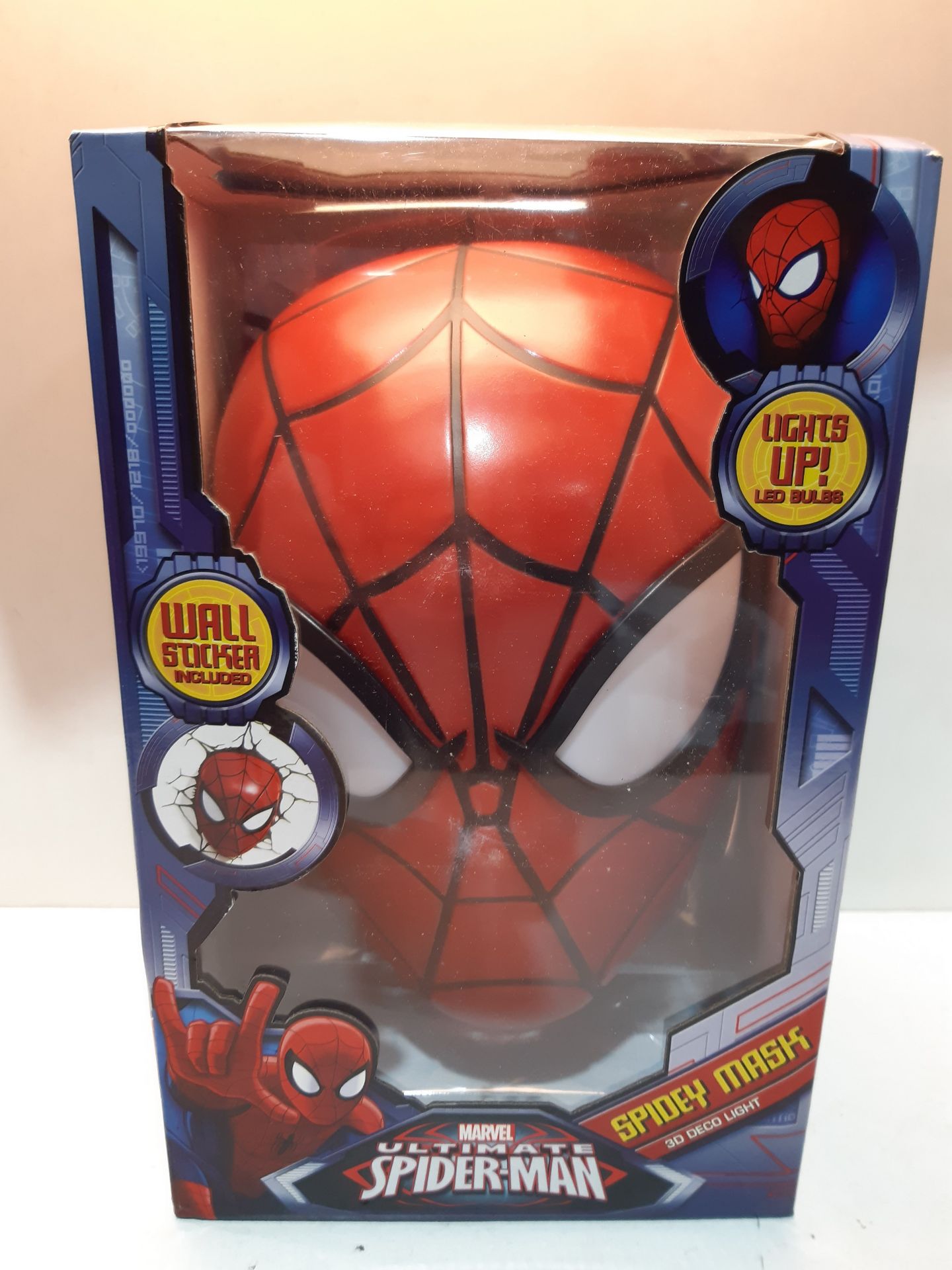 RRP £22.00 3D Light FX 816733002224 Spiderman Marvel Spider Man Mask 3D Wall Light, Red - Image 2 of 2