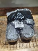 X 1 PAIR MENS GREY SLIPPERS RRP £11Condition ReportAppraisal Available on Request - All Items are