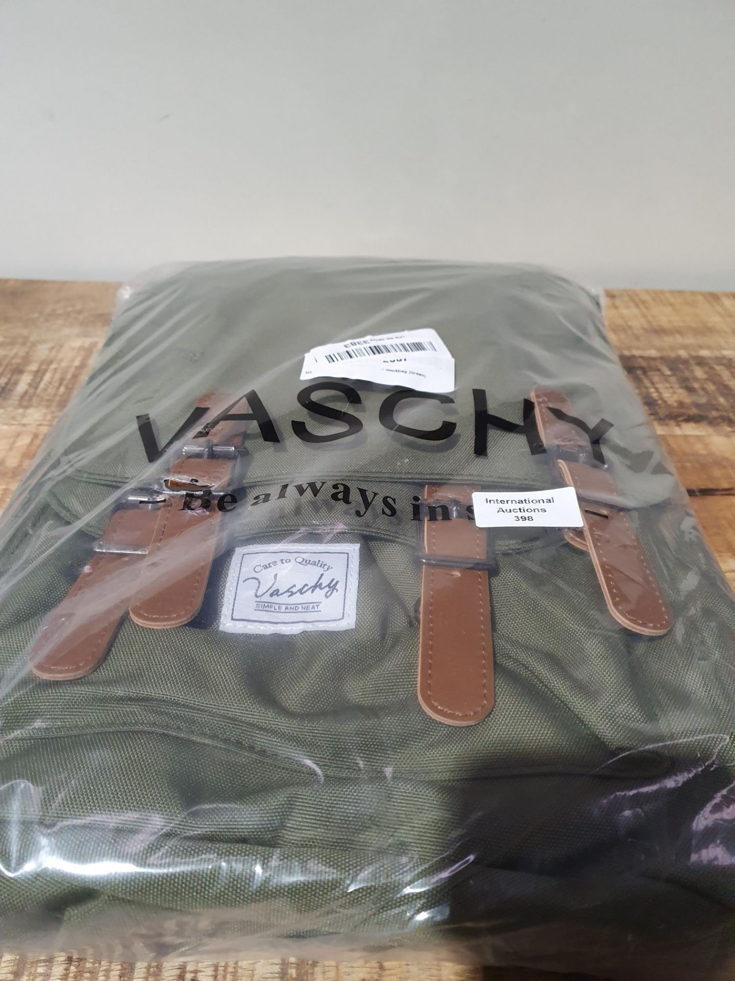 RRP £39.43 VASCHY Backpack for Men Women Water Resistant Outdoor