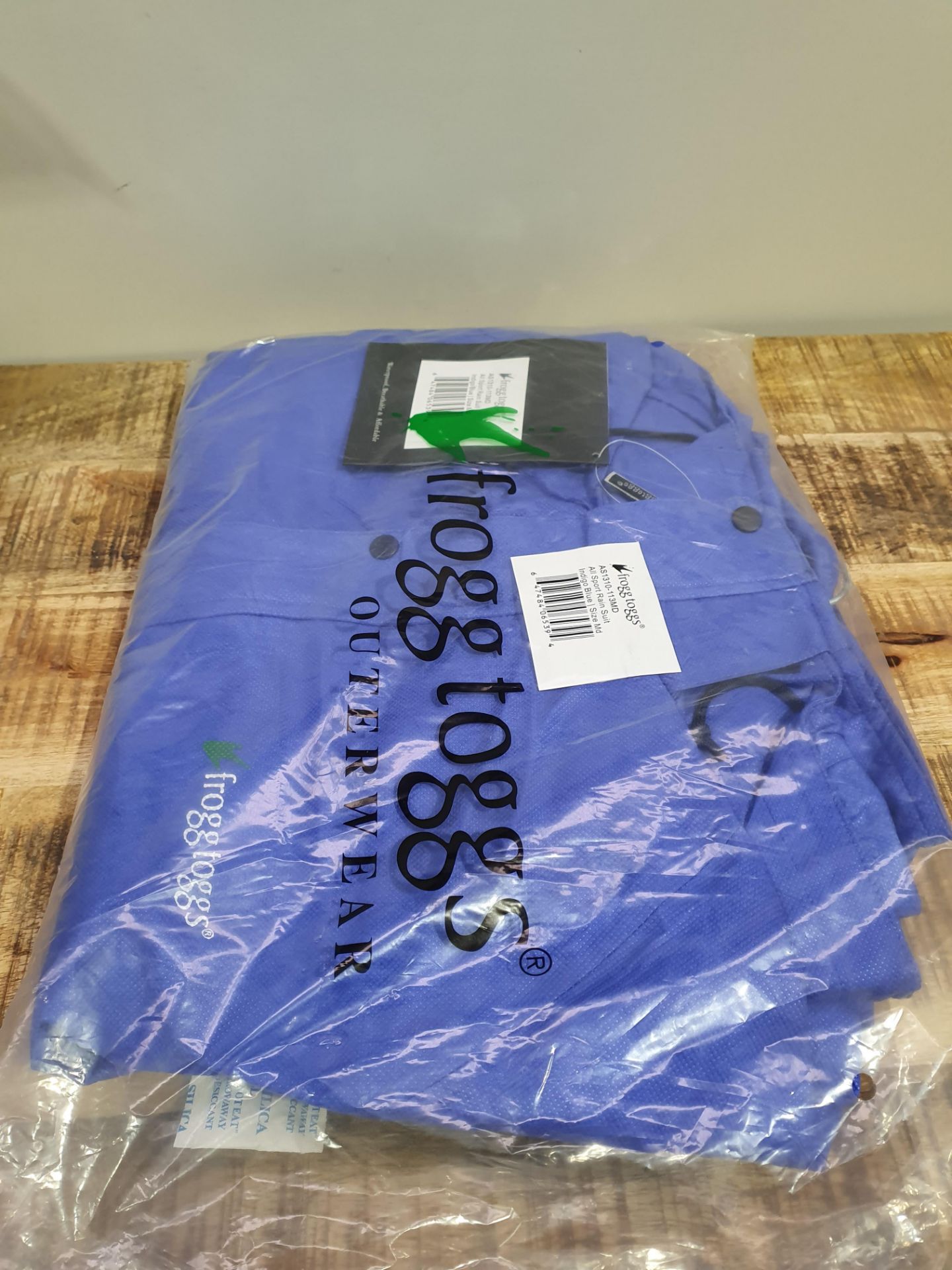 FROGG TOGGS OUTERWEAR ALL SPORT RAIN SUIT INDIGIO BLUE SIZE MEDIUM RRP £44Condition