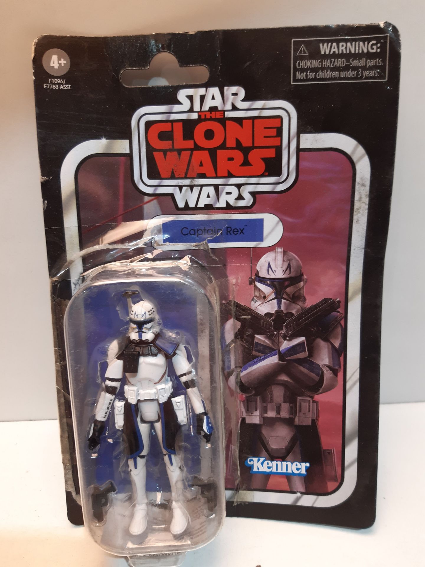 RRP £27.32 Star Wars The Vintage Collection Captain Rex Toy - Image 2 of 2