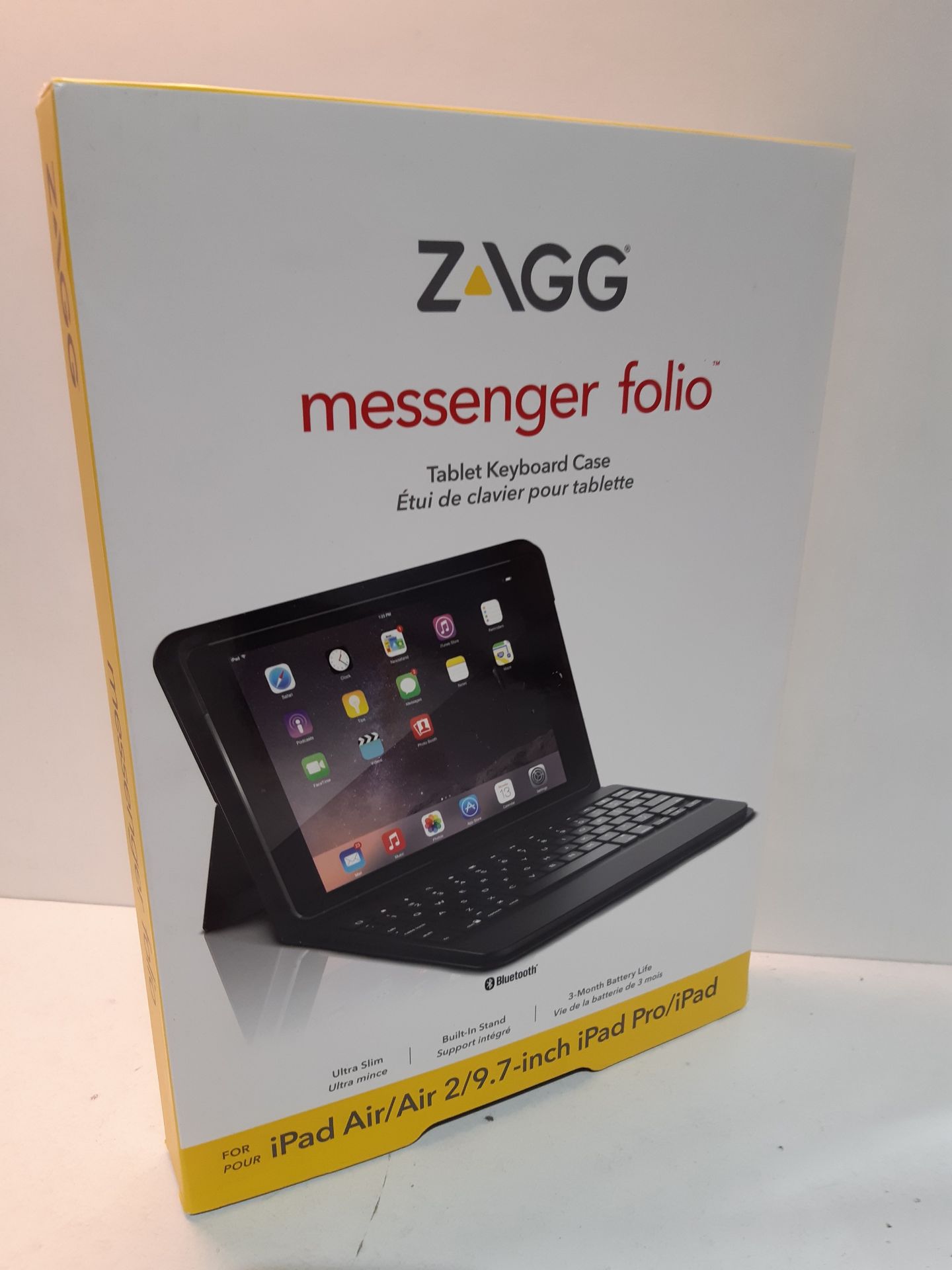 RRP £21.52 ZAGG Messenger Case with Keyboard for 9.7-Inch iPad Air 2/iPad Pro - Image 2 of 2