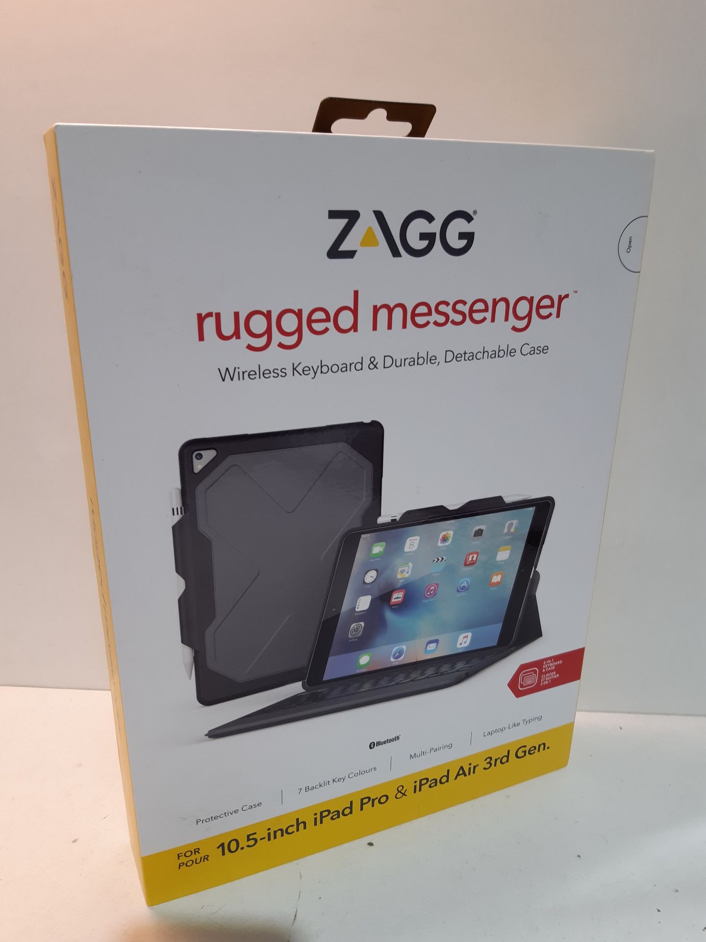 RRP £36.42 ZAGG Rugged Messenger Folio Case for 10.5-Inch iPad Pro - Image 2 of 2
