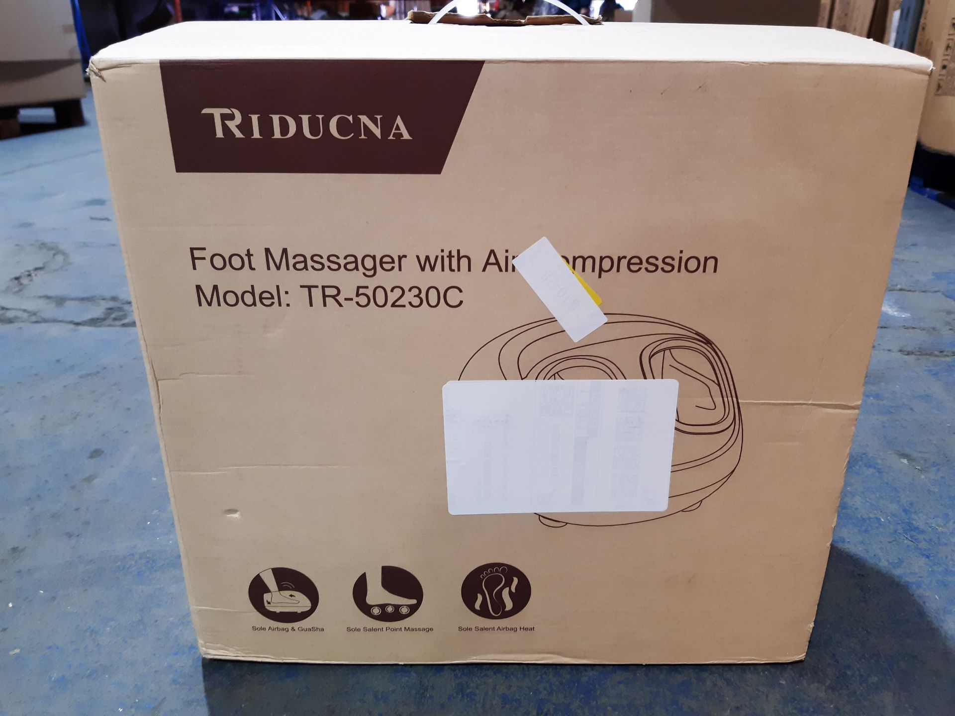 RRP £89.98 Shiatsu Foot Massager Machine with Heat - Image 2 of 2