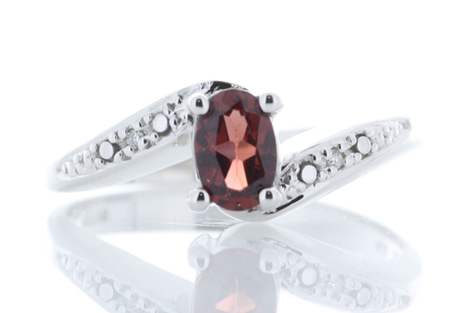 9ct White Gold Diamond And Garnet Ring 0.01 Carats - Valued by GIE £1,295.00 - A beautiful oval