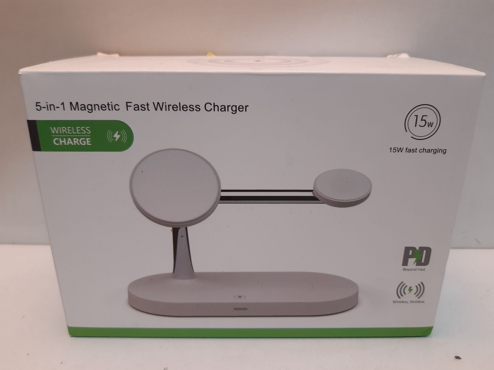 RRP £25.36 Hinyx 4 in 1 Magnetic Wireless Charger Stand - Image 2 of 2