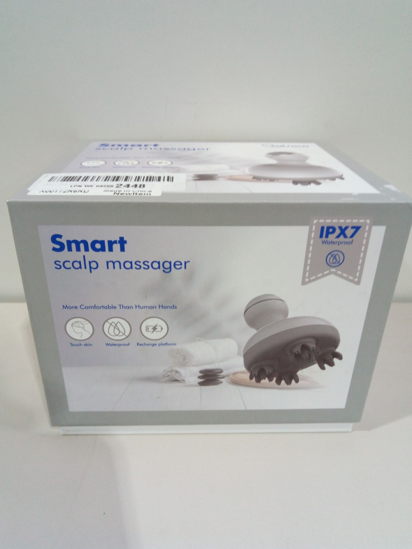 RRP £42.97 Electric Scalp Head Massager with 4 Removable Heads - Image 2 of 2