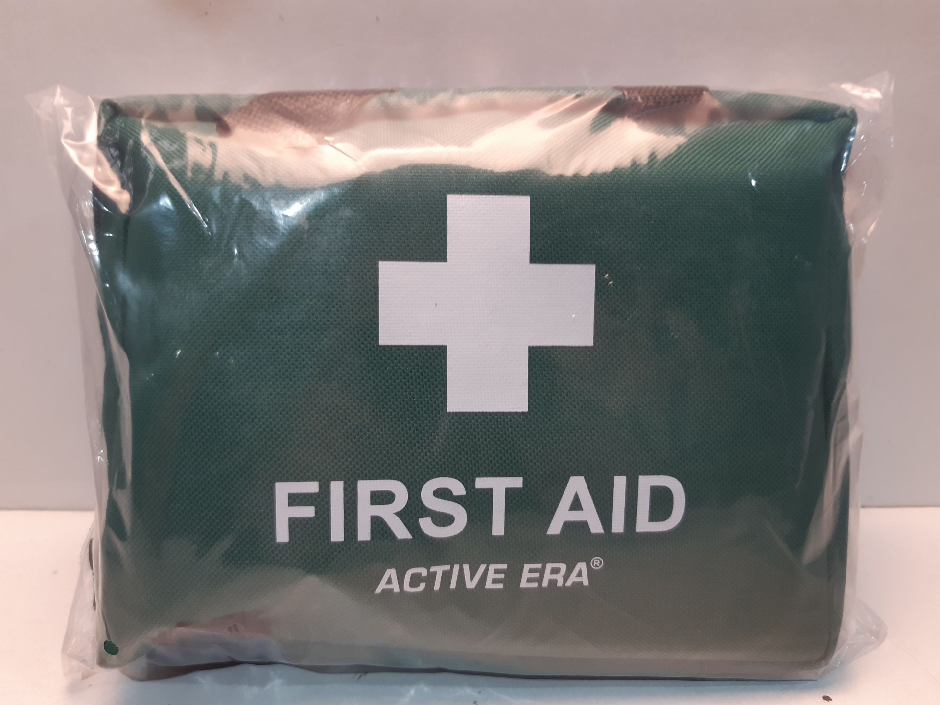 RRP £19.99 90 Piece Premium First Aid Kit Bag - Includes Eyewash - Image 2 of 2