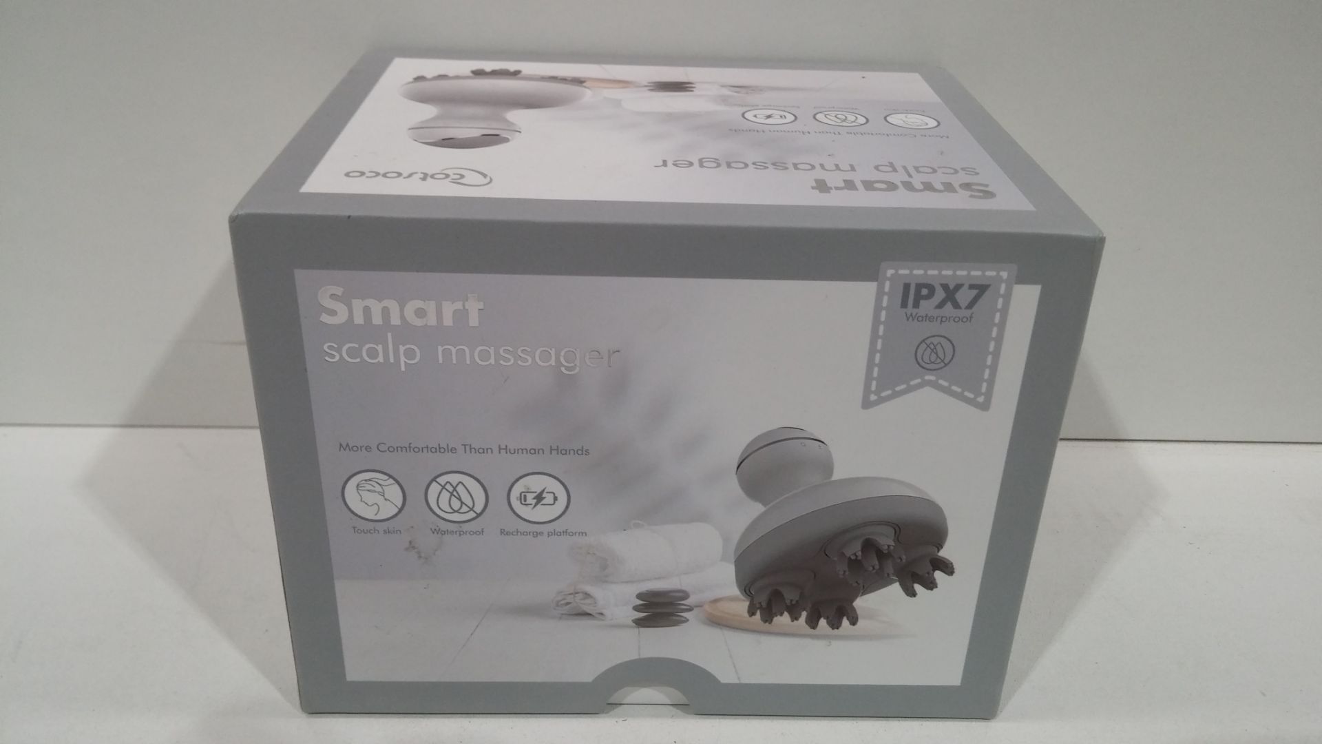 RRP £35.99 Electric Scalp Head Massager with 4 Removable Heads - Image 2 of 2