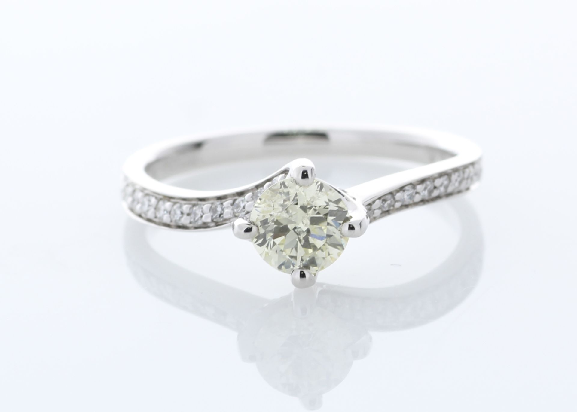 18ct White Gold Single Stone with Diamond set Shoulders Ring (0.57) 0.72 Carats - Valued by GIE £ - Image 5 of 6