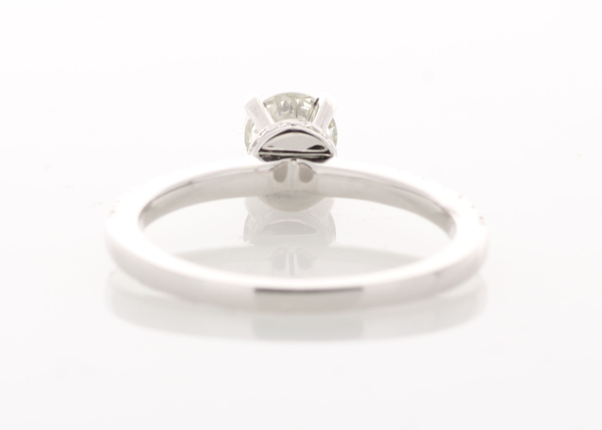 18ct White Gold Single Stone Prong Set With Stone Set Shoulders Diamond Ring (0.50) 0.73 Carats - - Image 4 of 6