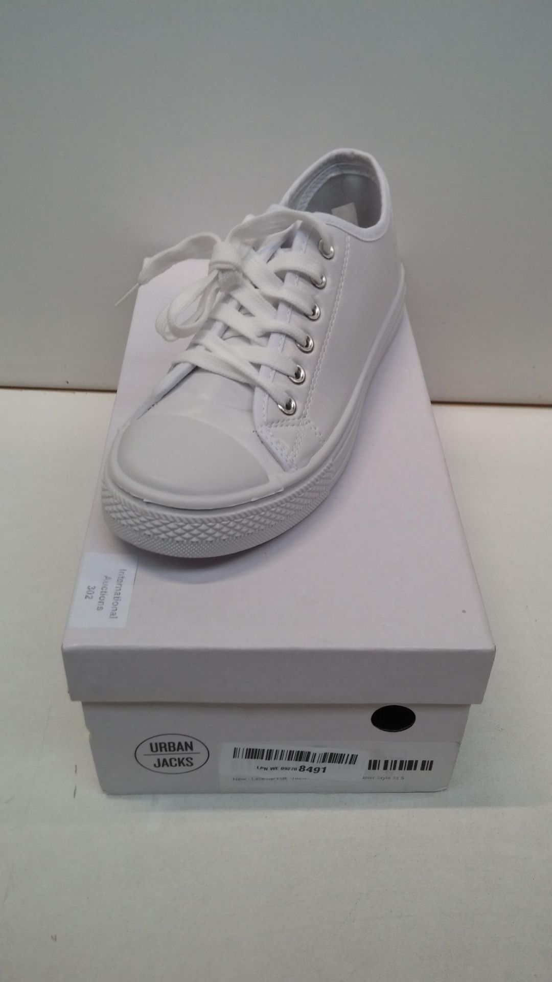 RRP £18.00 Lace Up Flat Trainers Shoes White Leather Style Sz 5 - Image 2 of 2