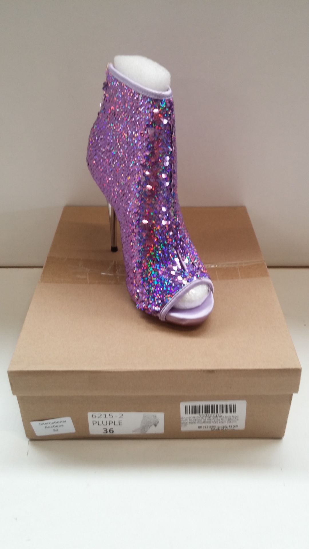 RRP £59.99 Women's Sequin Glitter Boots Peep Toe Heeled Rear Zippers - Image 2 of 2