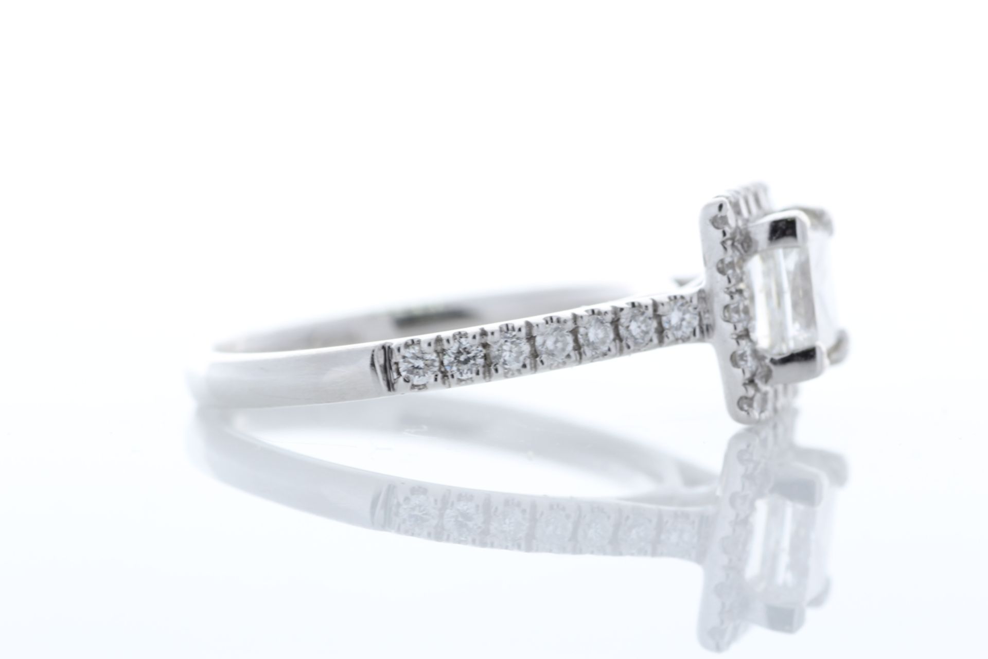 18ct White Gold Single Stone Princess Cut With Halo Shoulders Stone Setting Diamond Ring (1.00) 1.36 - Image 4 of 6