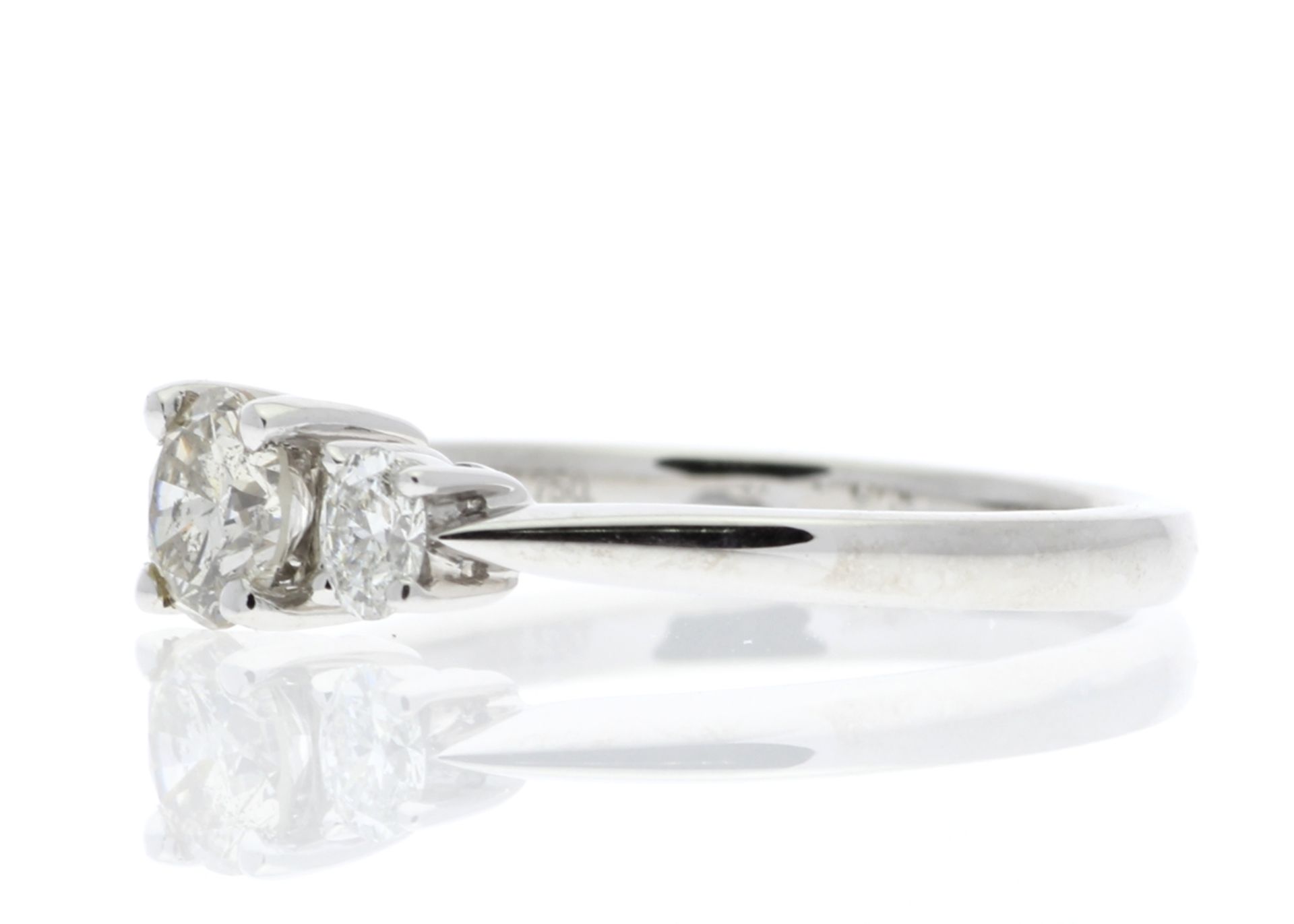 18ct White Gold Three Stone Claw Set Diamond Ring 0.73 Carats - Valued by IDI £6,500.00 - A - Image 2 of 5