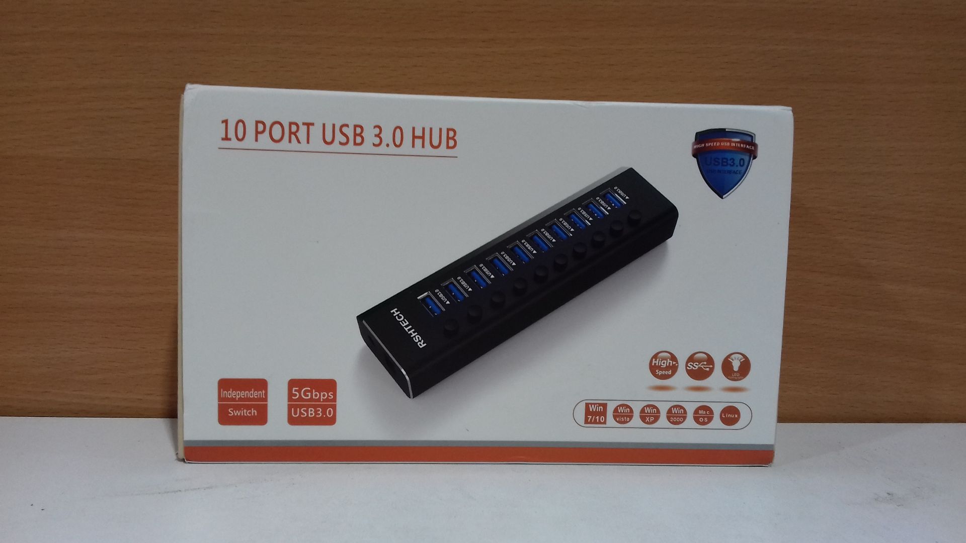 RRP £39.98 Powered USB 3.0 Hub RSHTECH Aluminum 10 Port USB 3.0 Data Hub with 12V/3A - Image 2 of 3