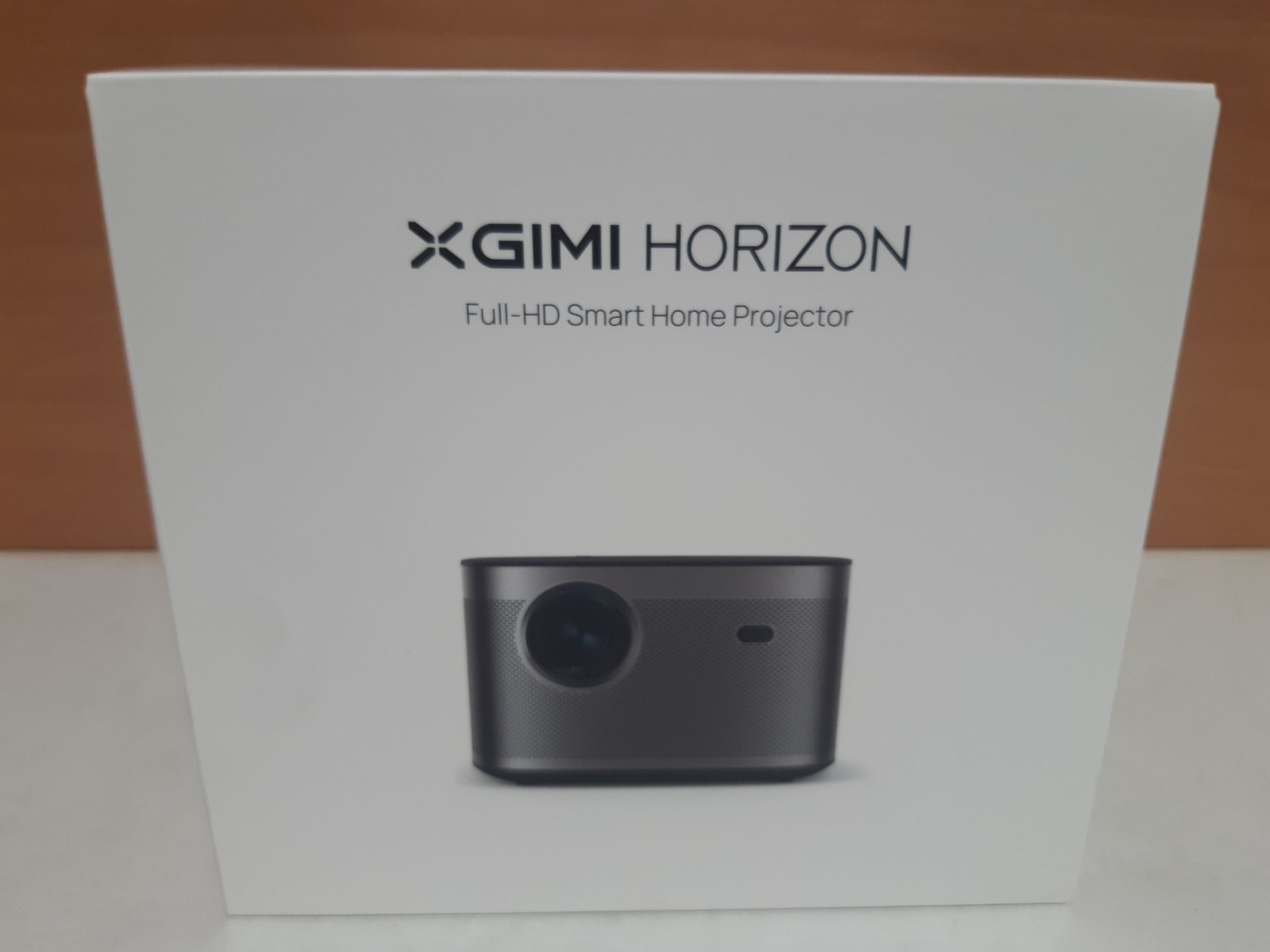 RRP £949.00 XGIMI Horizon Full-HD Smart Home Projector - Image 2 of 2