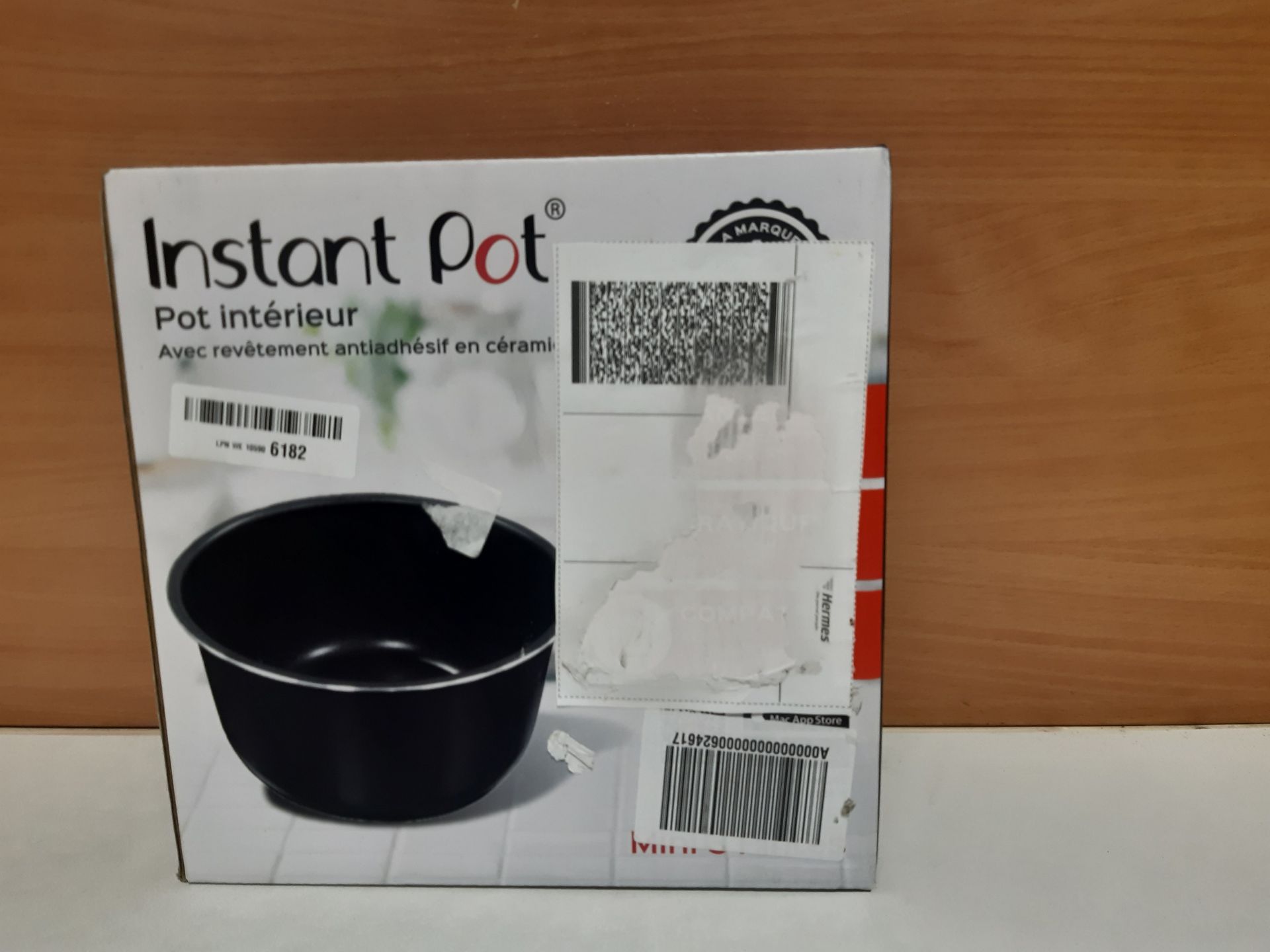 RRP £14.99 Instant Pot Ceramic Non-Stick Inner Pot - 3 Litre - Image 2 of 2