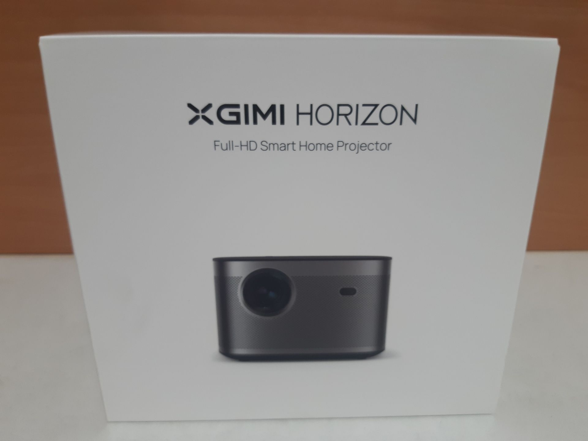 RRP £949.00 XGIMI Horizon Full-HD Smart Home Projector - Image 2 of 2