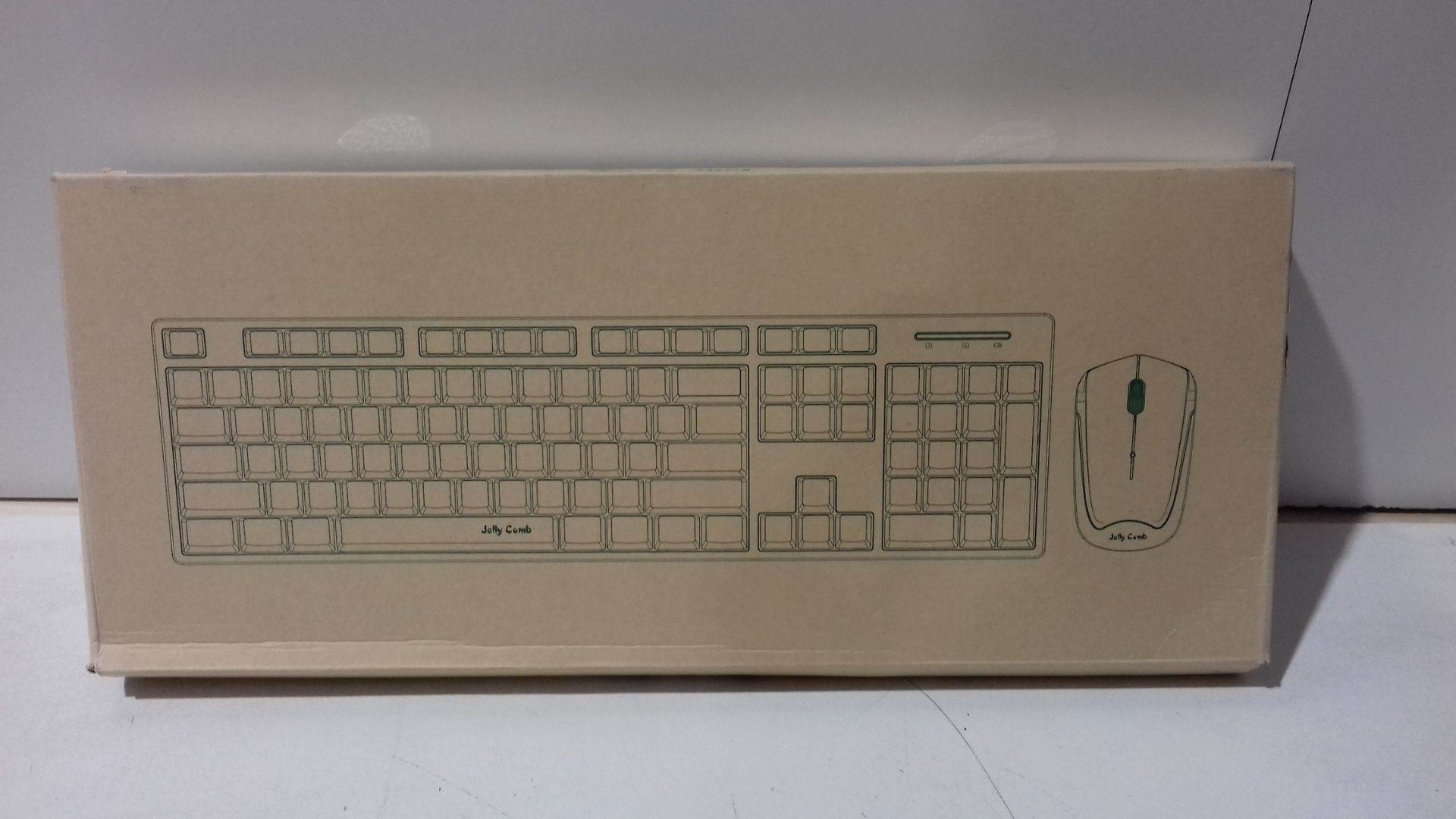 RRP £23.99 Wireless Keyboard and Mouse Set - Image 2 of 2