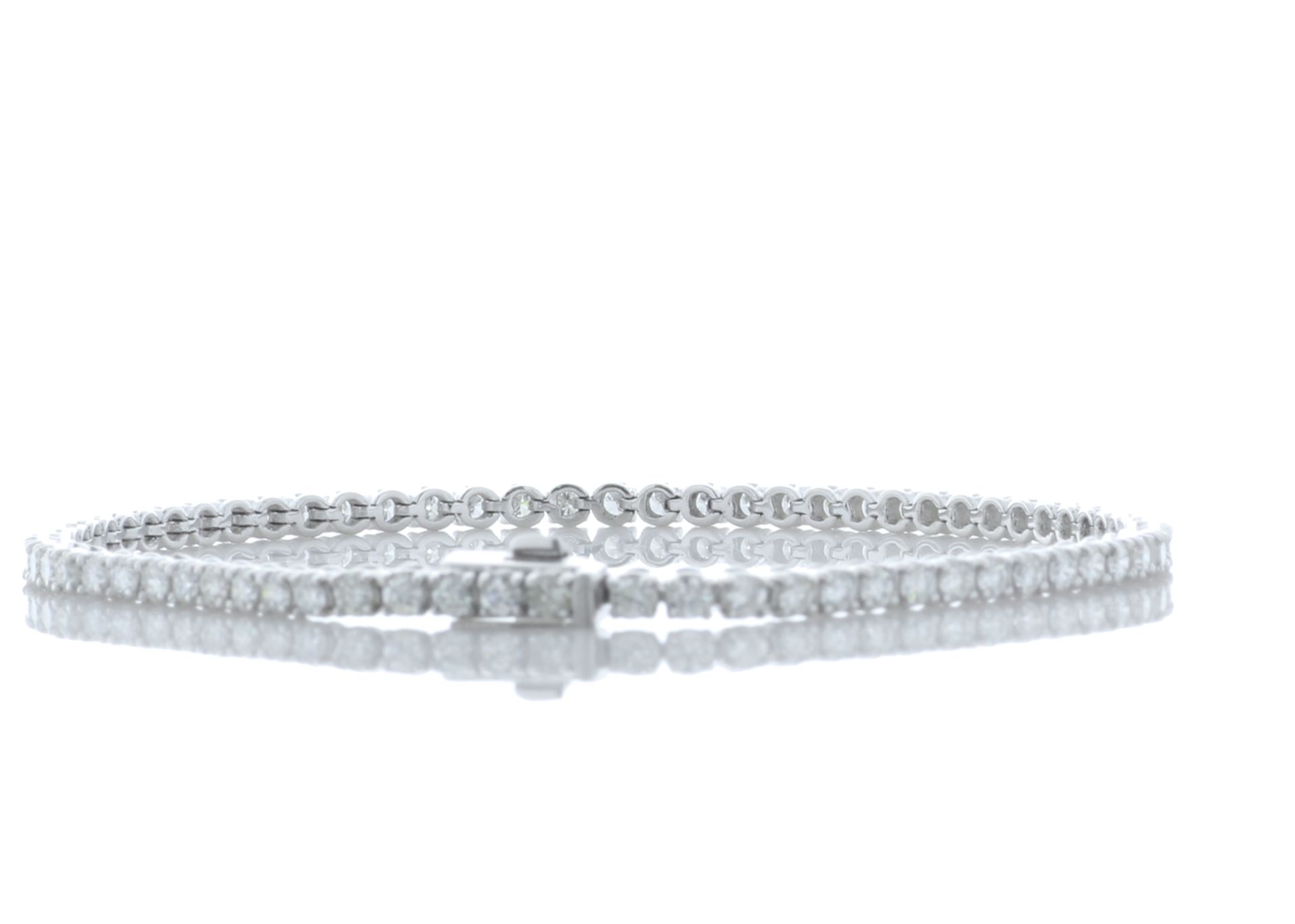 18ct White Gold Tennis Diamond Bracelet 2.94 Carats - Valued by IDI - 18ct White Gold Tennis Diamond - Image 3 of 5