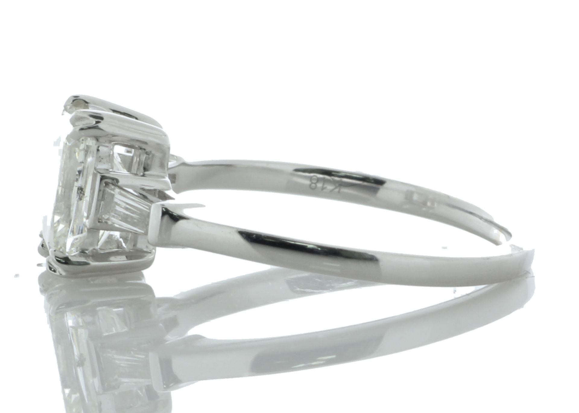 18ct White Gold Single Stone Radiant Cut Diamond Ring (1.50) 1.80 Carats - Valued by GIE £51,240. - Image 3 of 5