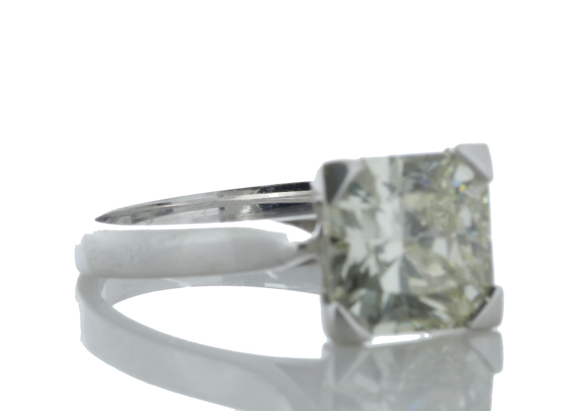 18ct White Gold Single Stone Radiant Cut Diamond Ring 3.02 Carats - Valued by GIE £89,540.00 - - Image 2 of 5