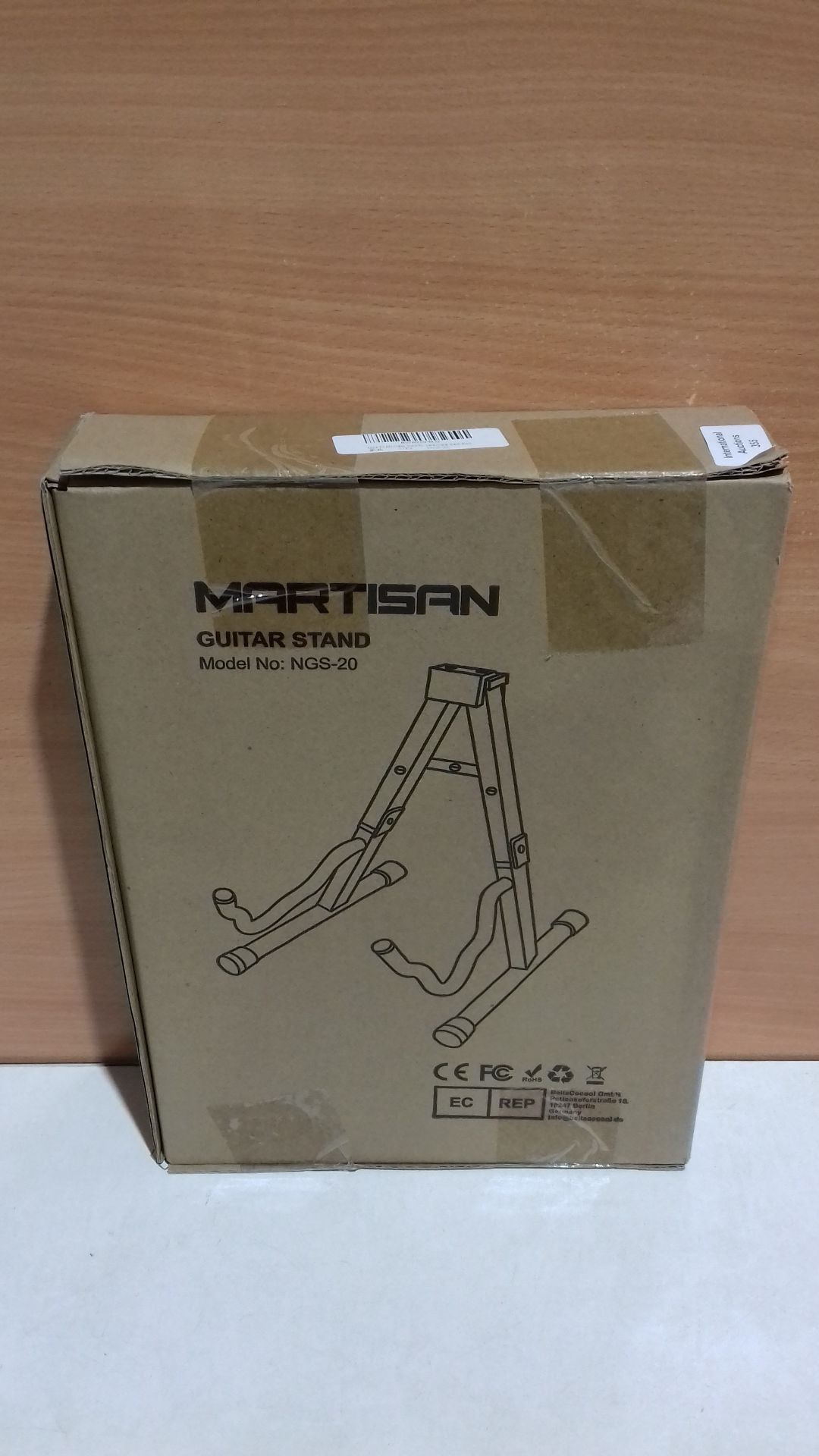 RRP £20.00 Martisan Guitar Stand NGS-23 - Image 2 of 2