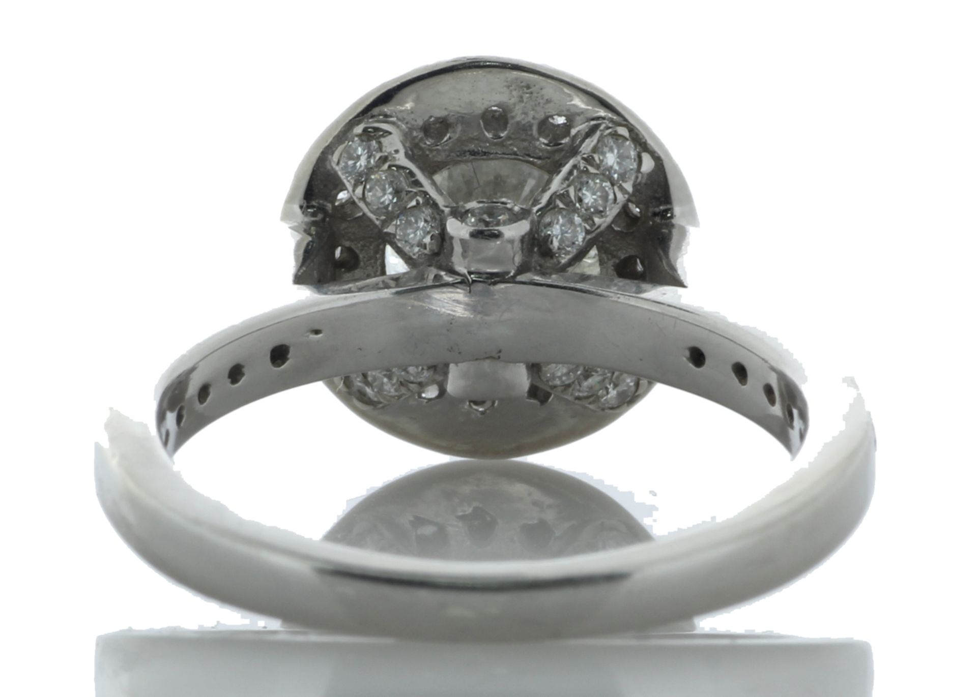 18ct White Gold Single Stone Rub Over With Stone Set Shoulders Diamond Ring (1.50) 2.00 Carats - - Image 4 of 5