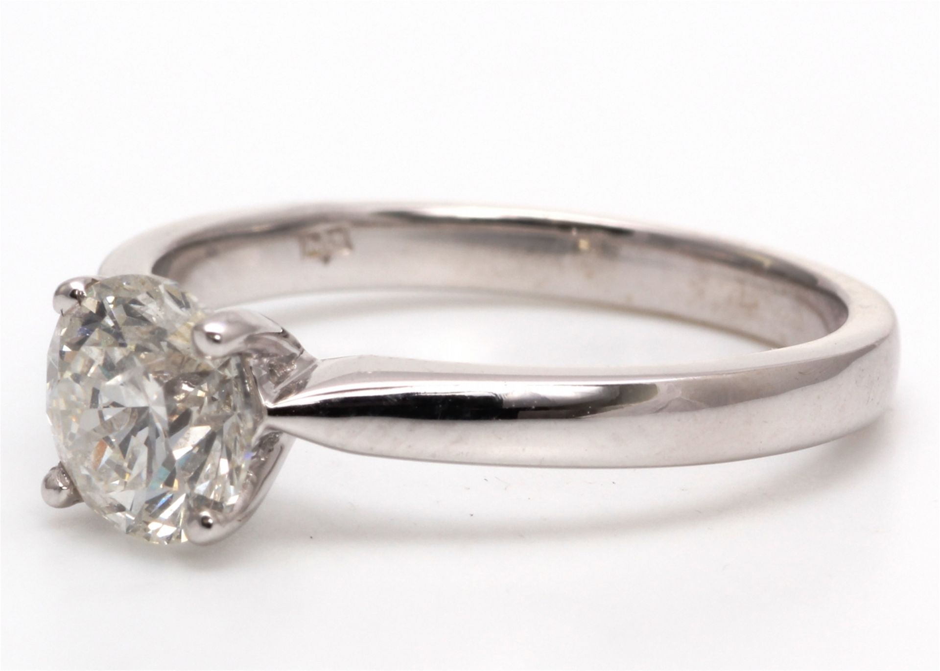 18ct White Gold Single Stone Diamond Ring 1.05 Carats - Valued by AGI £20,590.12 - A gorgeous - Image 2 of 4